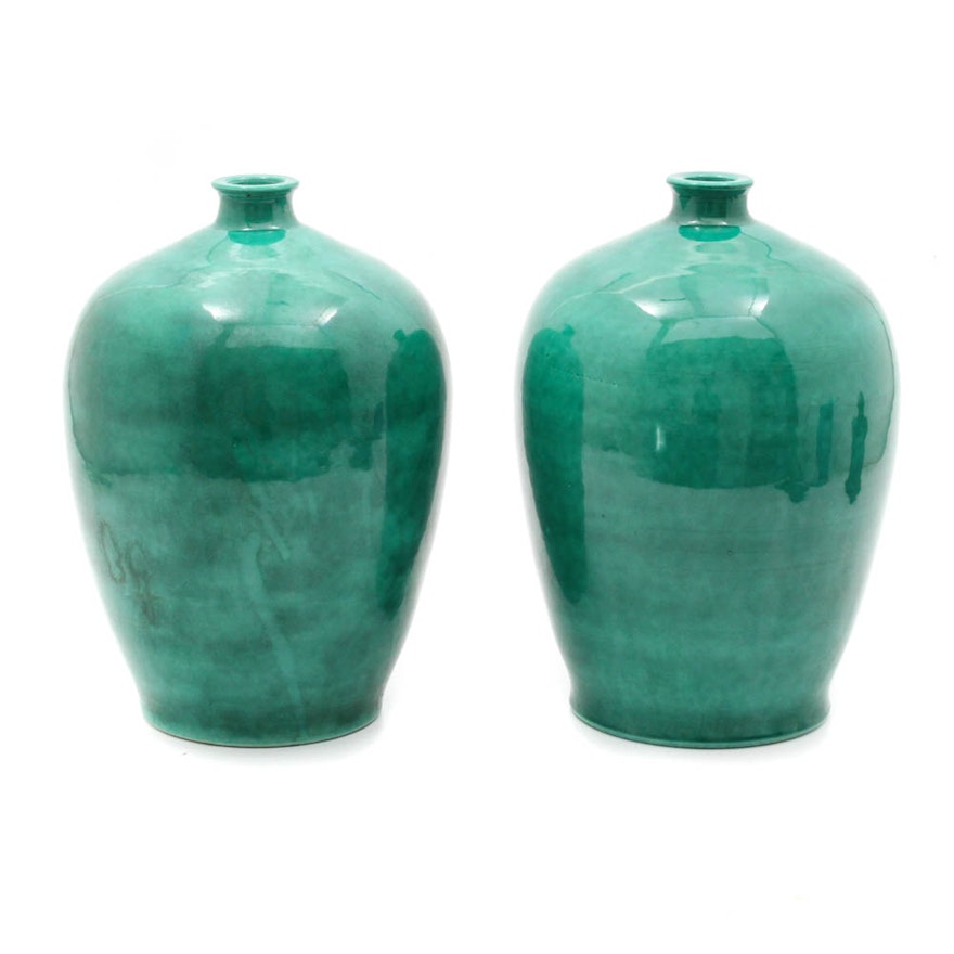 Chinese Emerald Green Glazed Pottery Vessel Pair