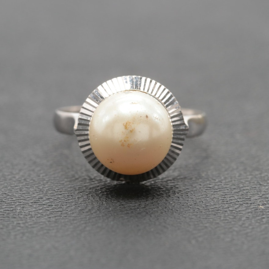 10K White Gold Imitation Pearl Ring