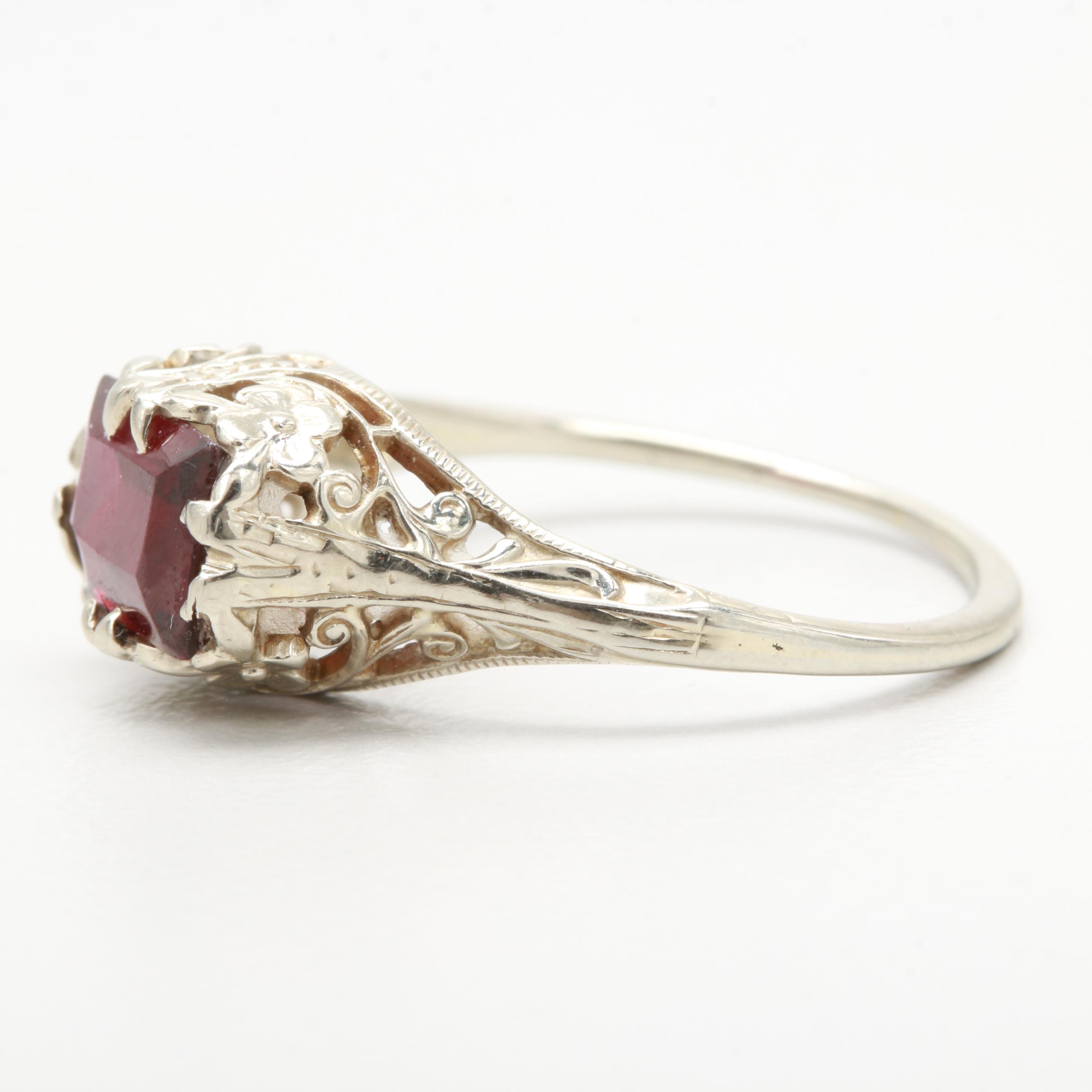 Edwardian 18K White Gold Garnet Filigree Ring