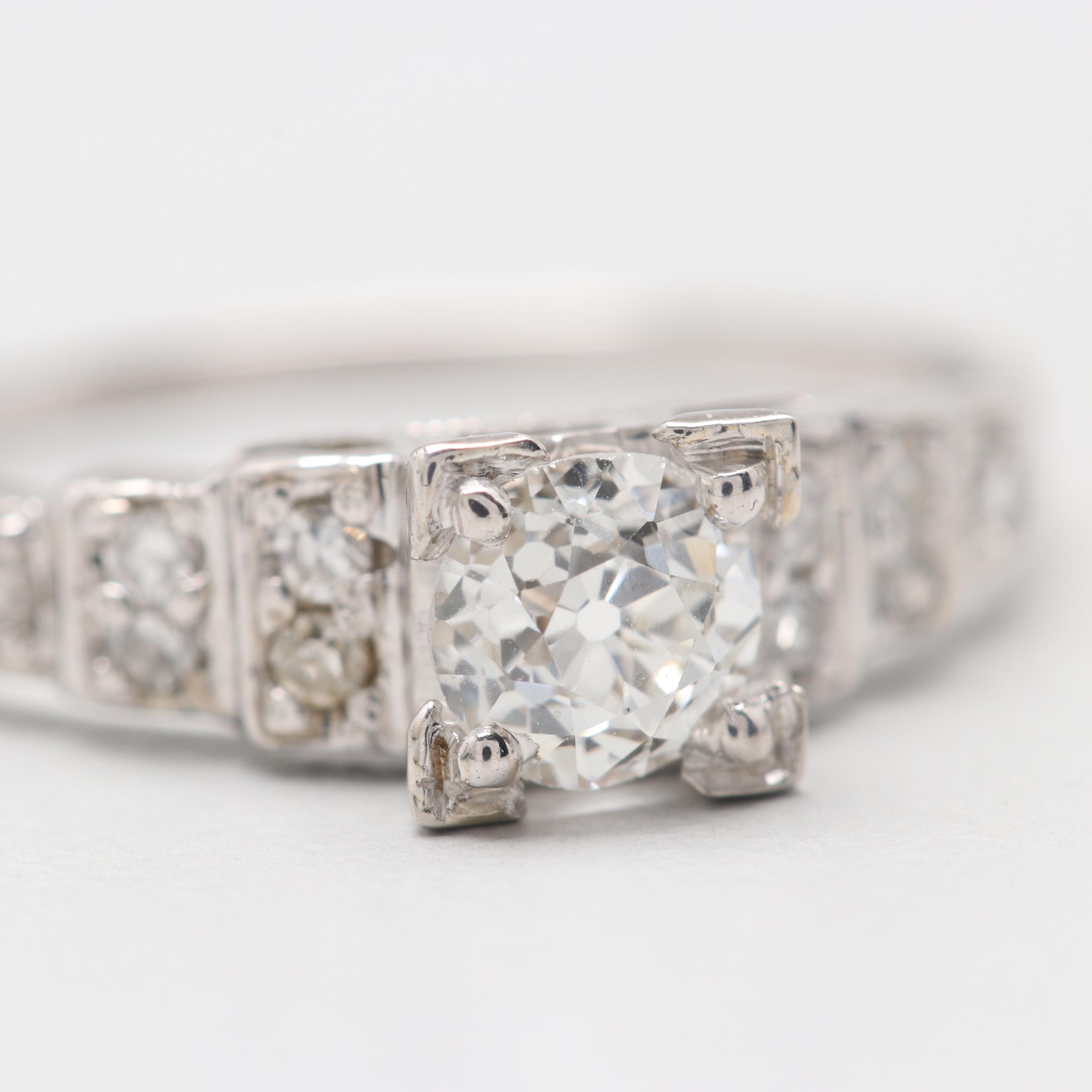 18K White Gold Diamond Ring