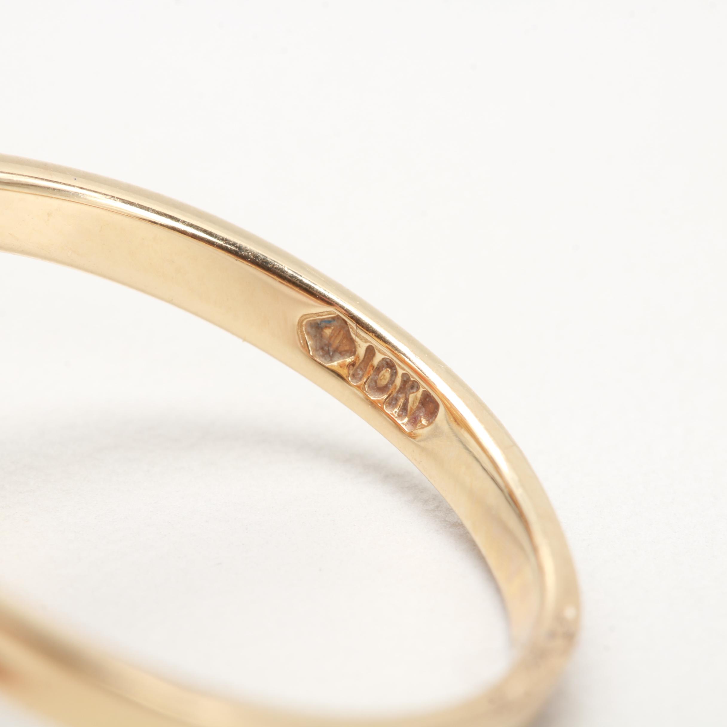 10K Yellow Gold Helmet Shell and Diamond Habillé Cameo Ring