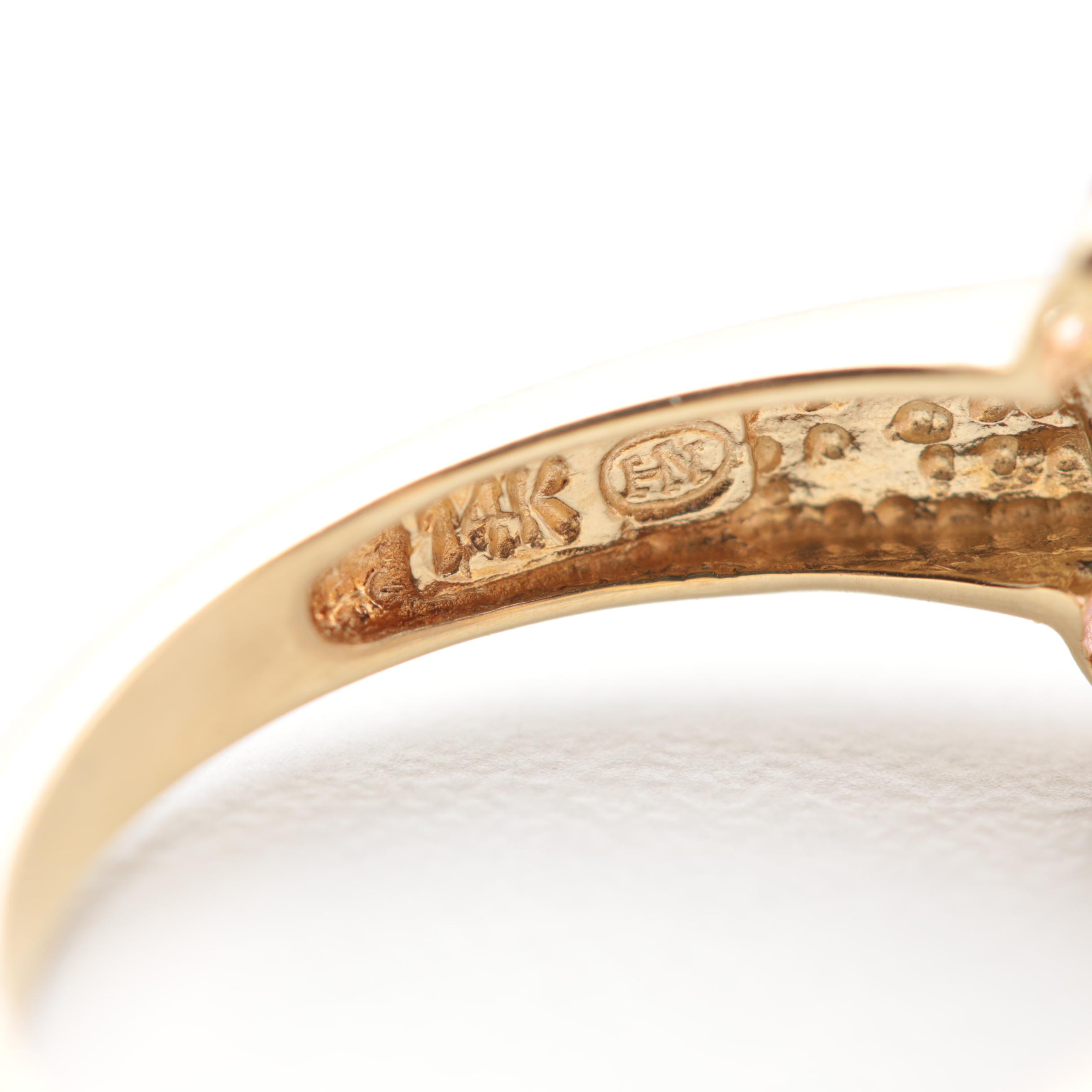 14K Yellow Gold Jadeite and Amethyst Ring