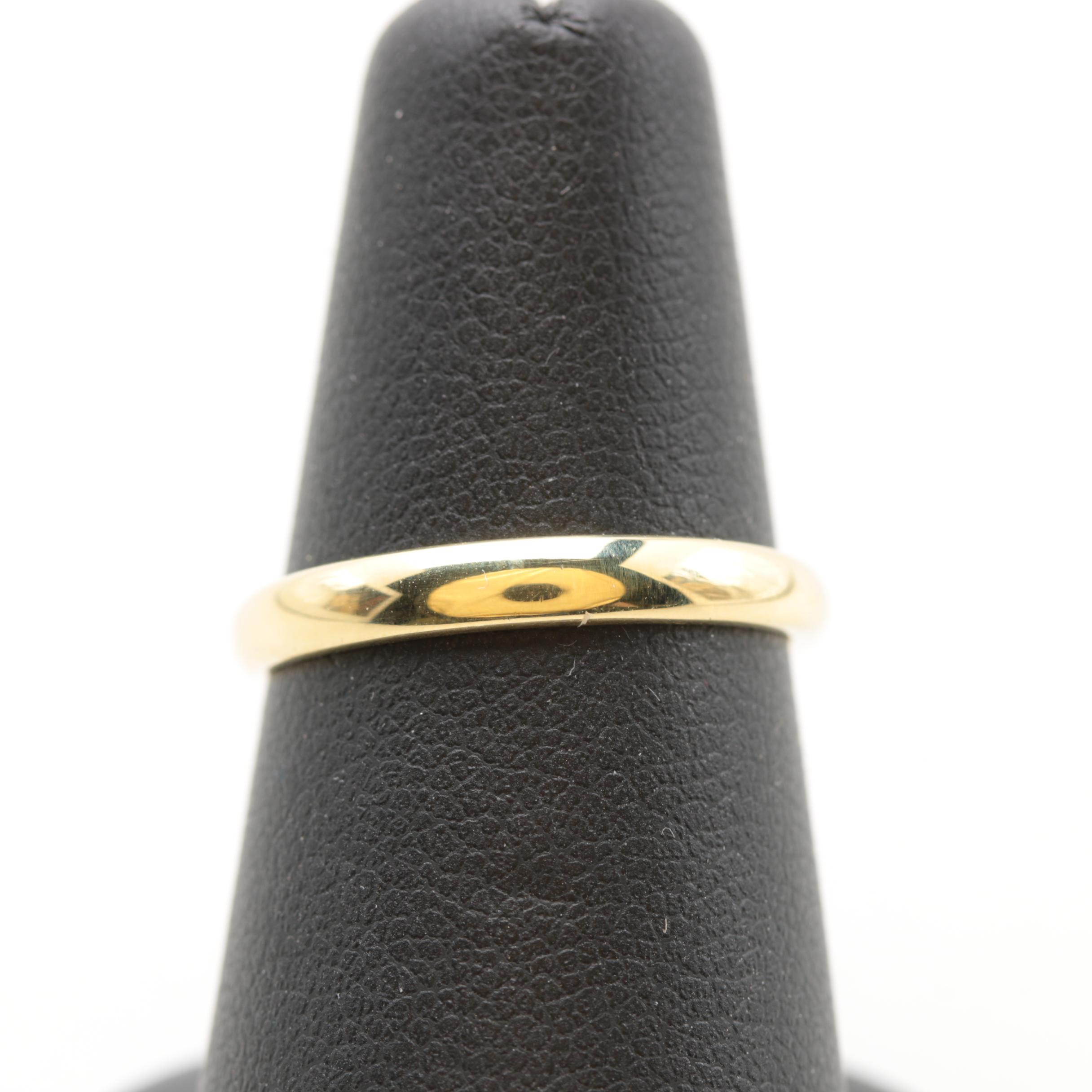 18K Yellow Gold 1.18 CT Emerald and Diamond Ring