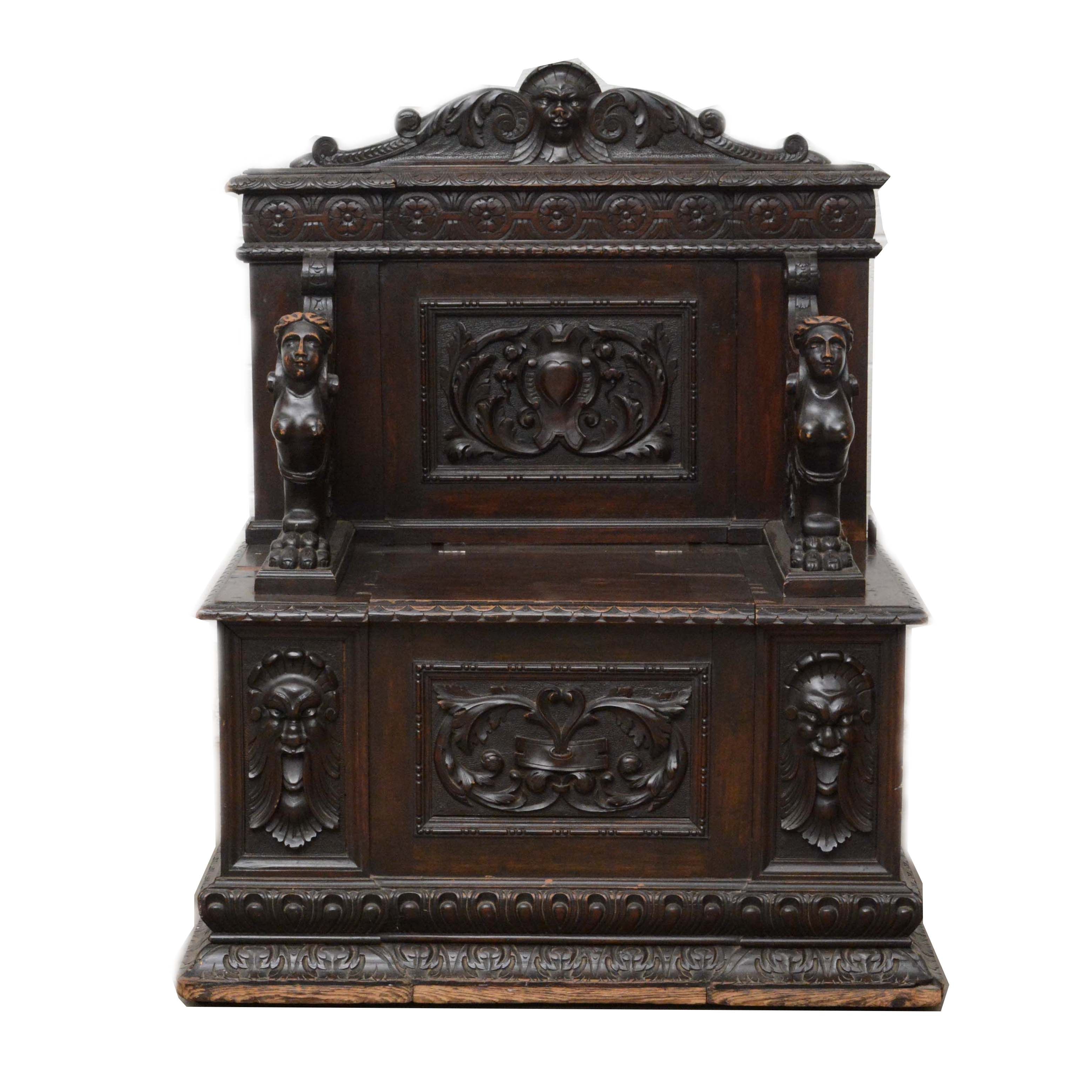 Victorian Renaissance Revival Walnut Hall Bench, Late 19th Century