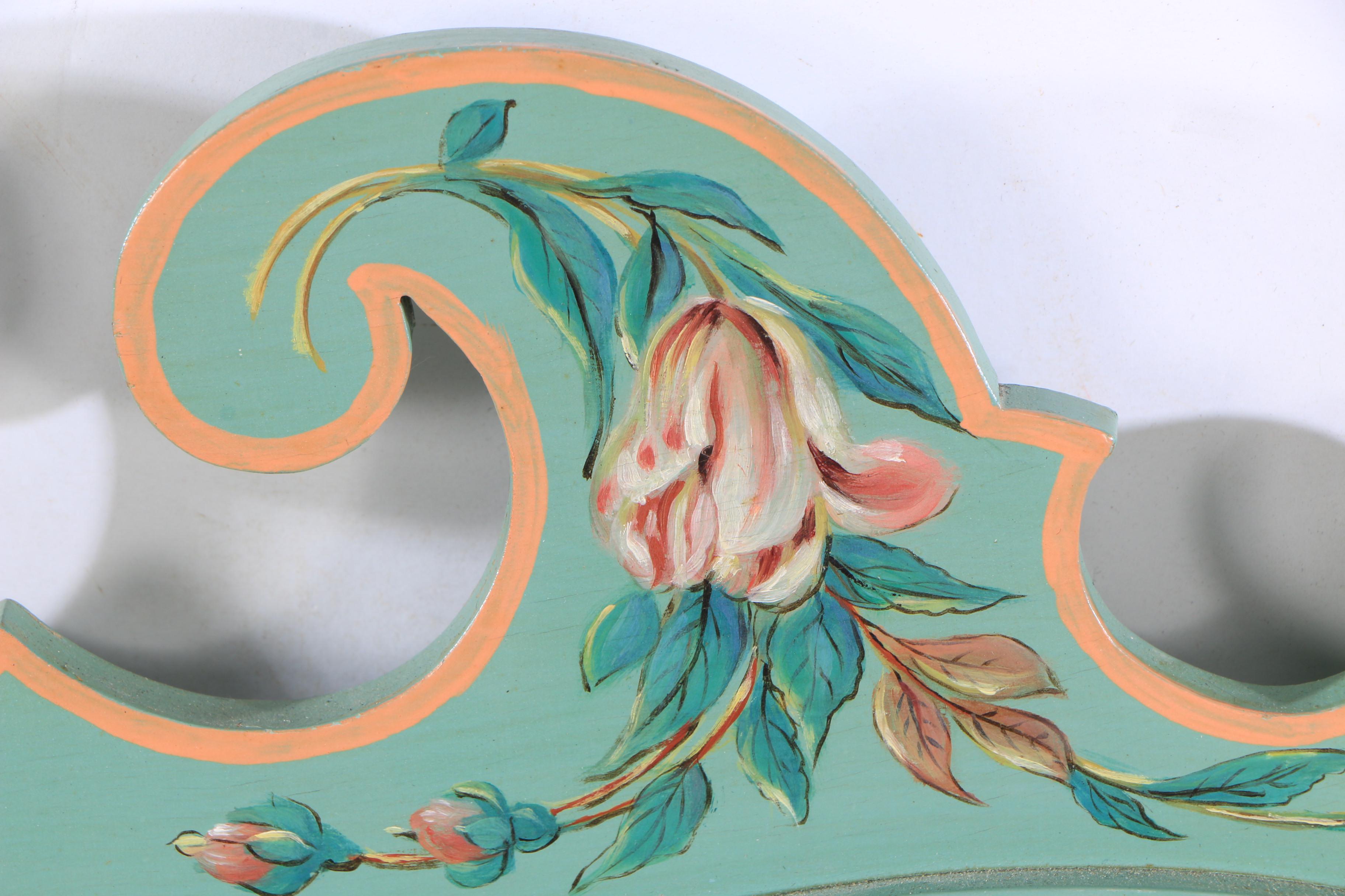 Country Cottage Style Framed Wall Mirror