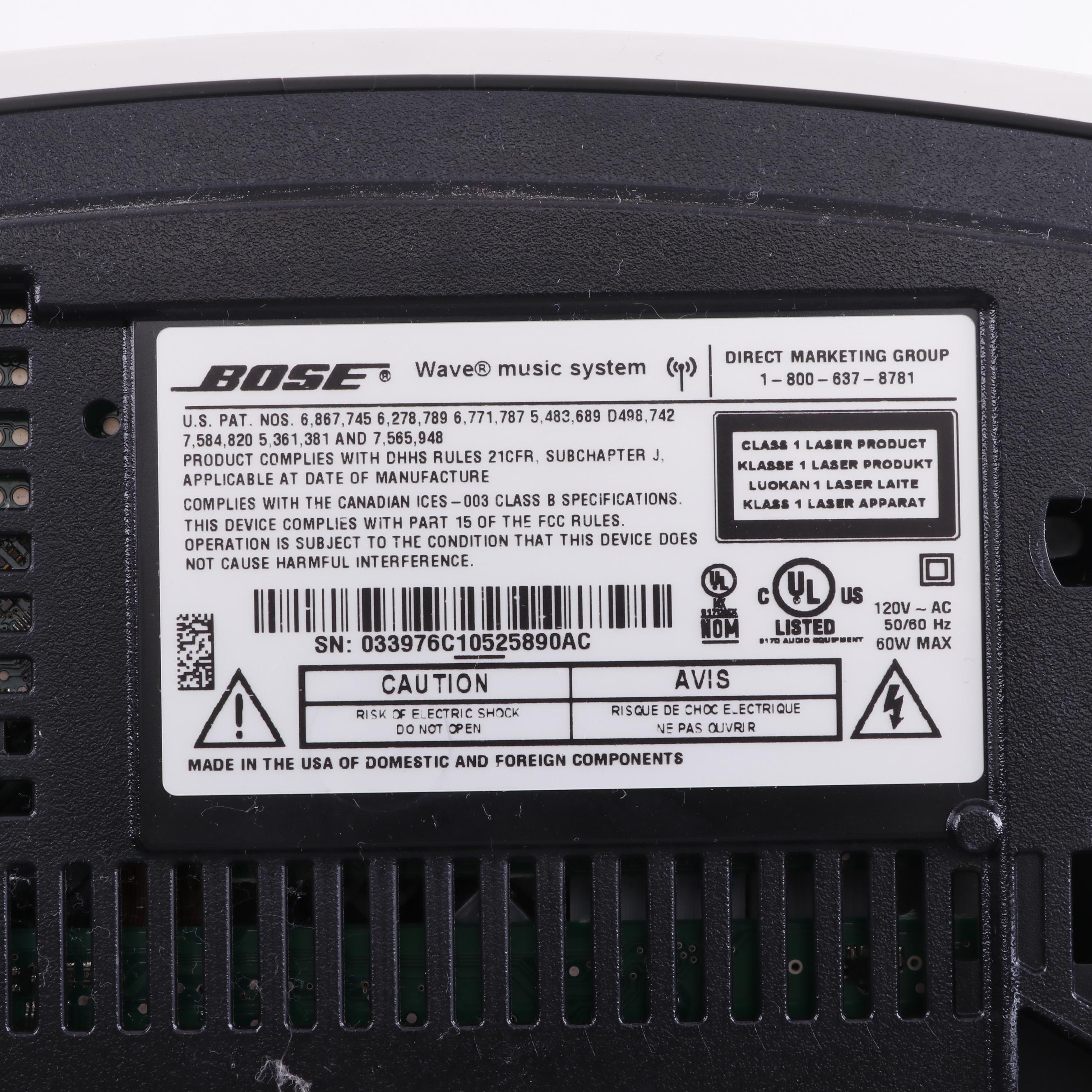 Bose Wave Music System with Multi CD Changer in Platinum White