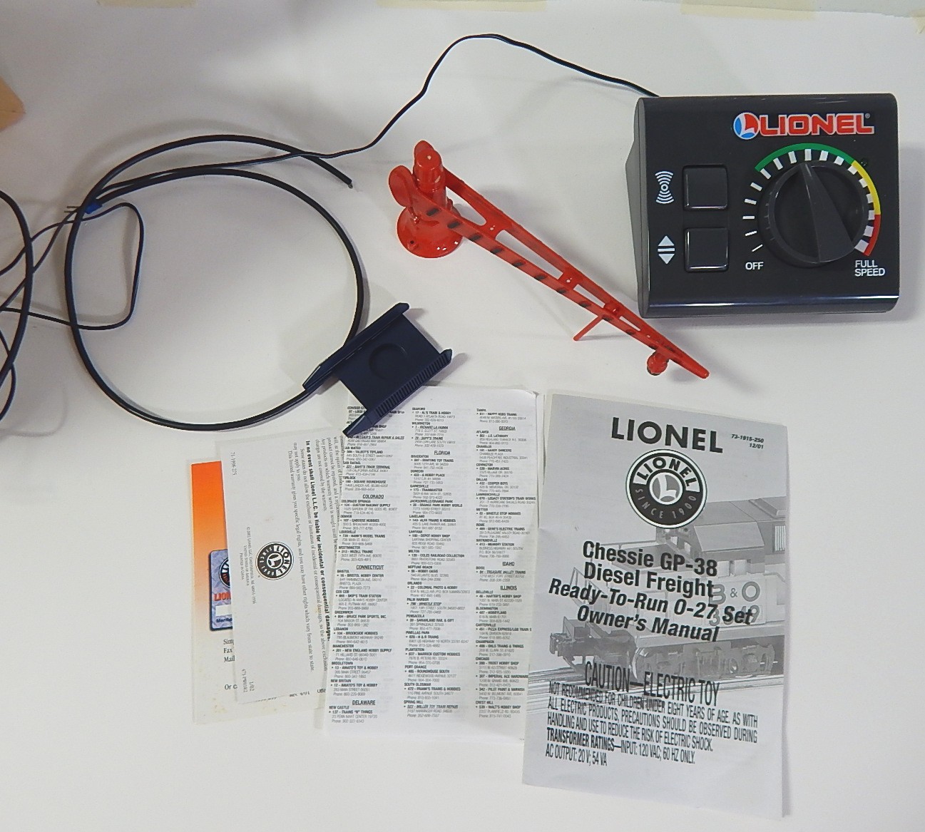 Lionel Chessie Diesel Freight Train Set with Box - Missing Tracks