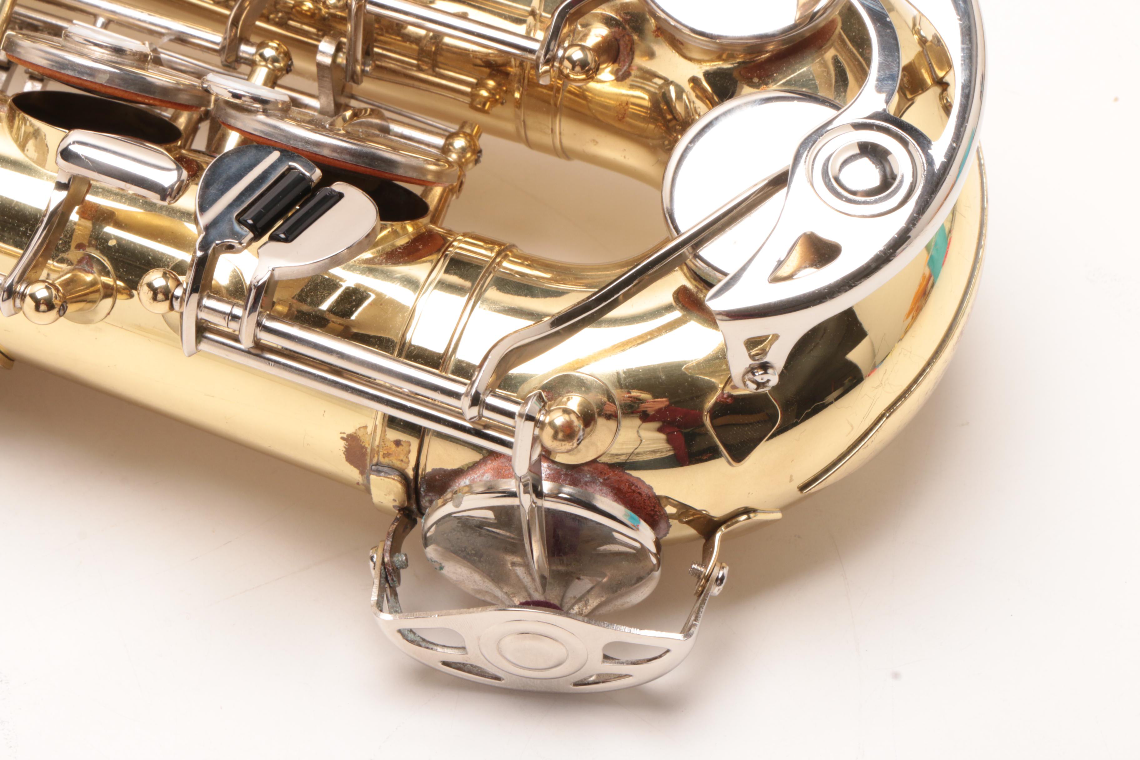 Vintage Yamaha YAS-23 Alto Saxophone with Case