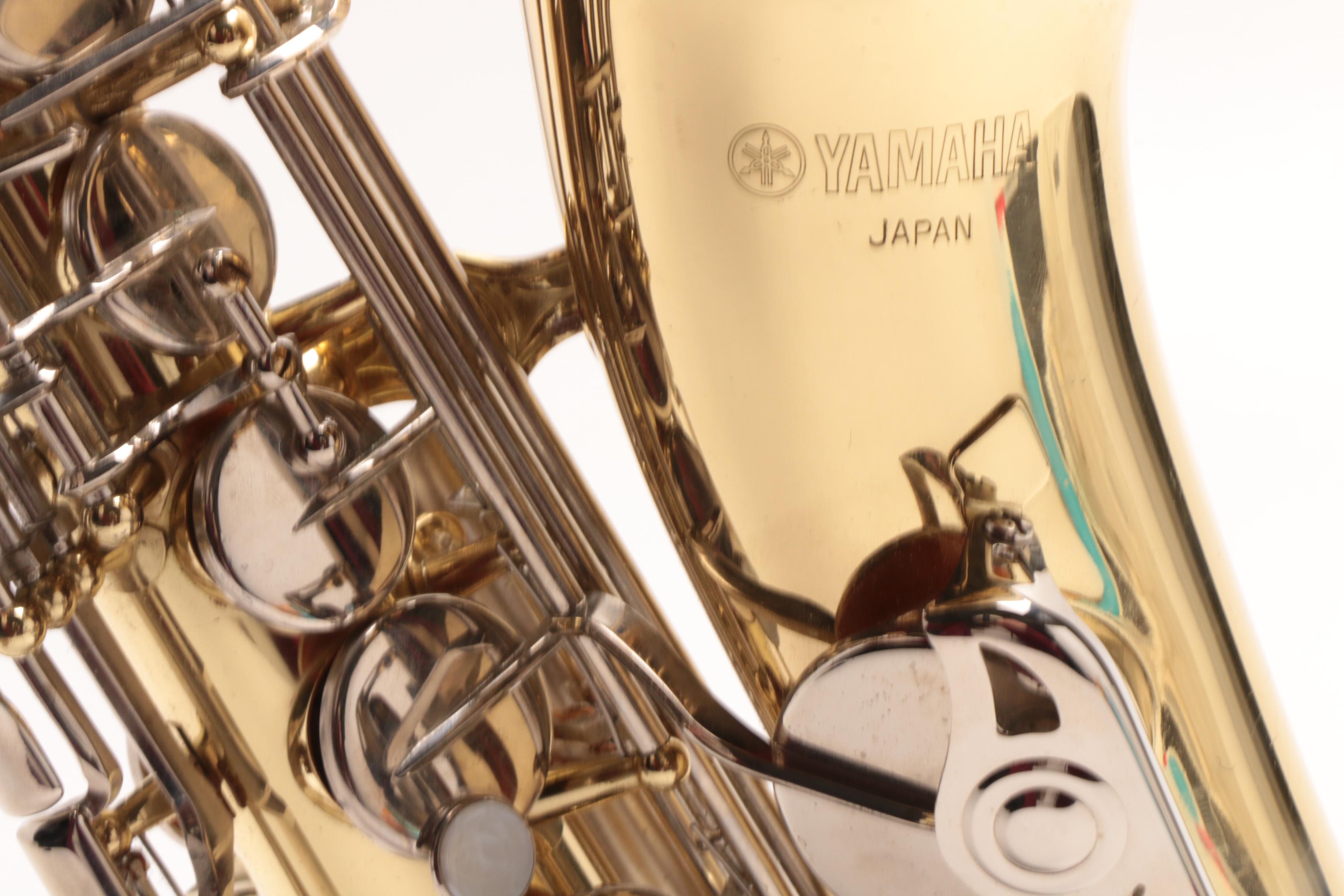 Vintage Yamaha YAS-23 Alto Saxophone with Case