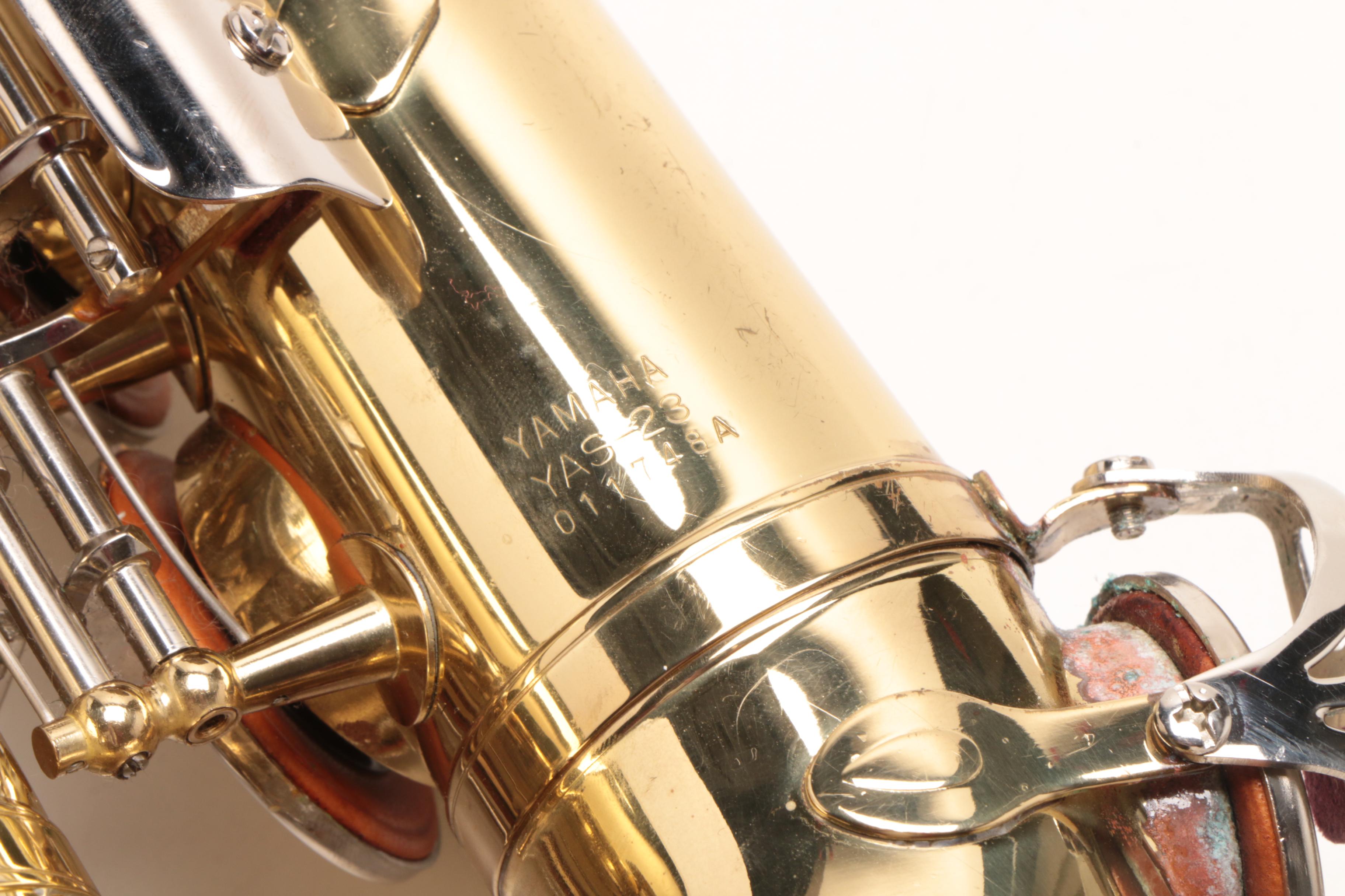 Vintage Yamaha YAS-23 Alto Saxophone with Case