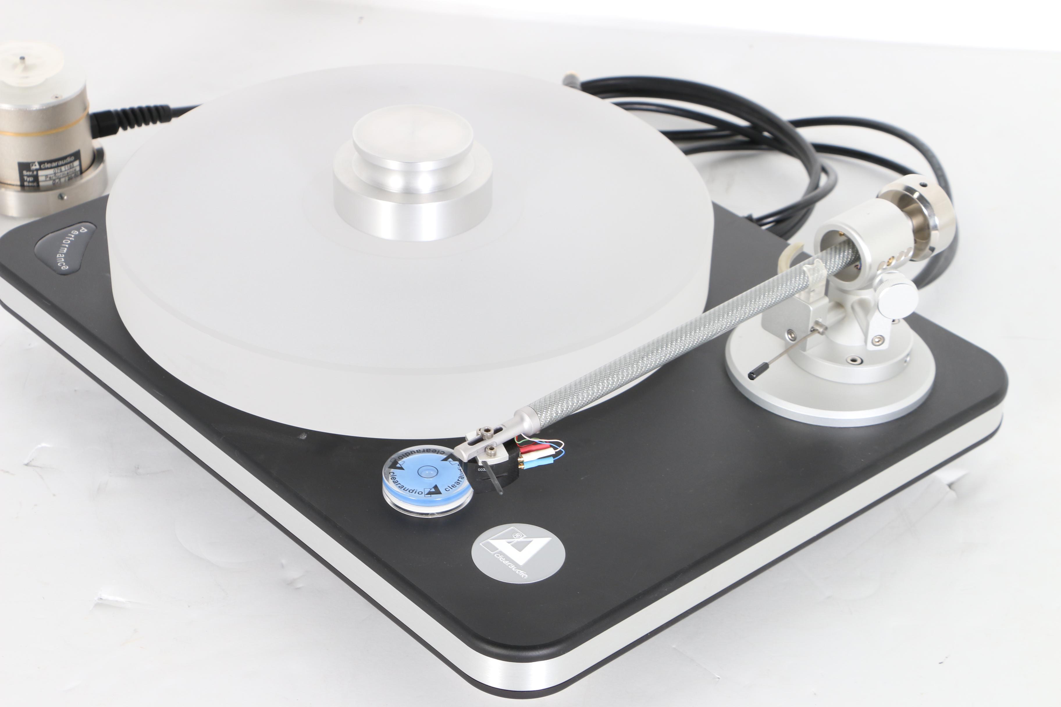 Clear Audio Performance SE Turntable with Acrylic Lid
