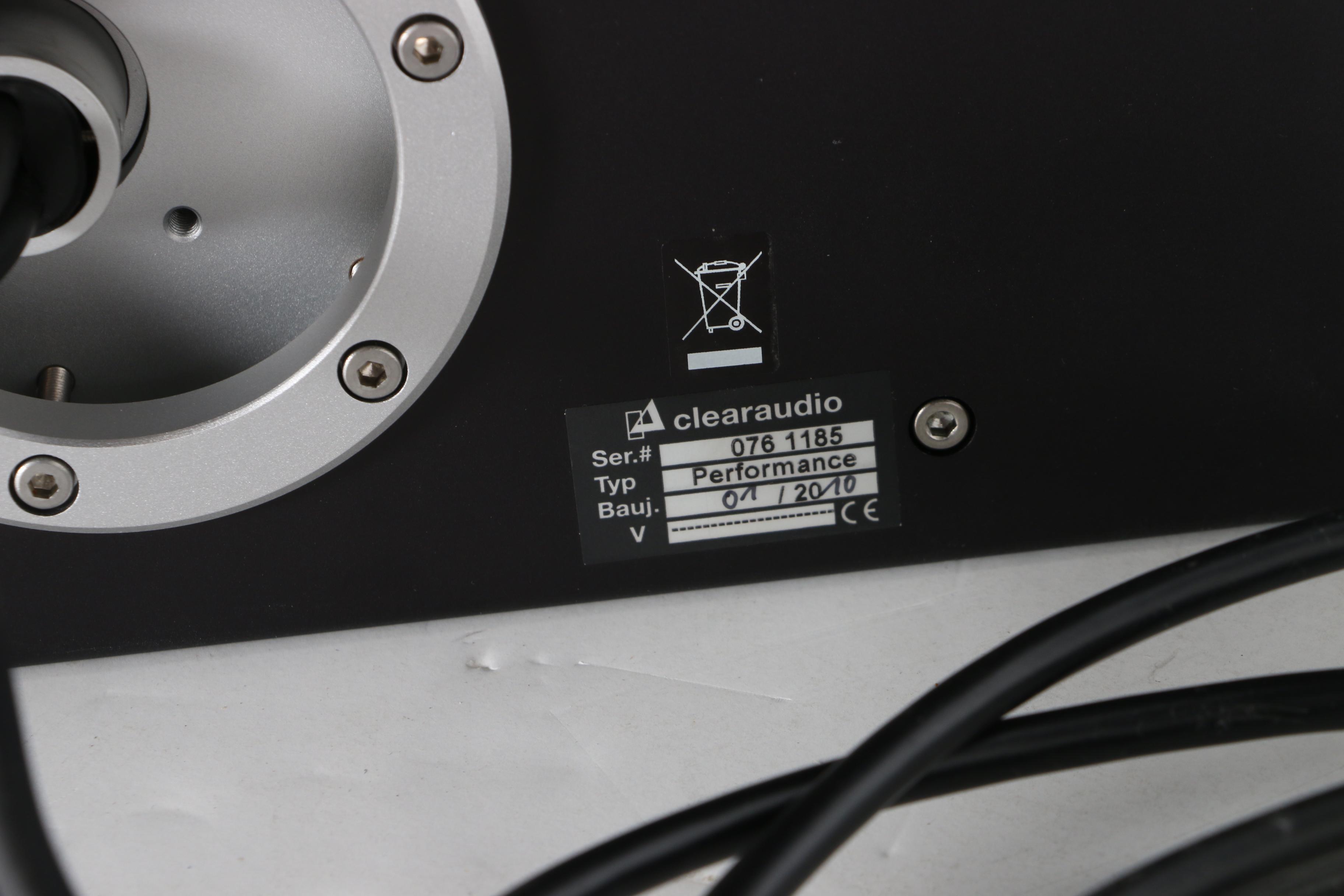 Clear Audio Performance SE Turntable with Acrylic Lid