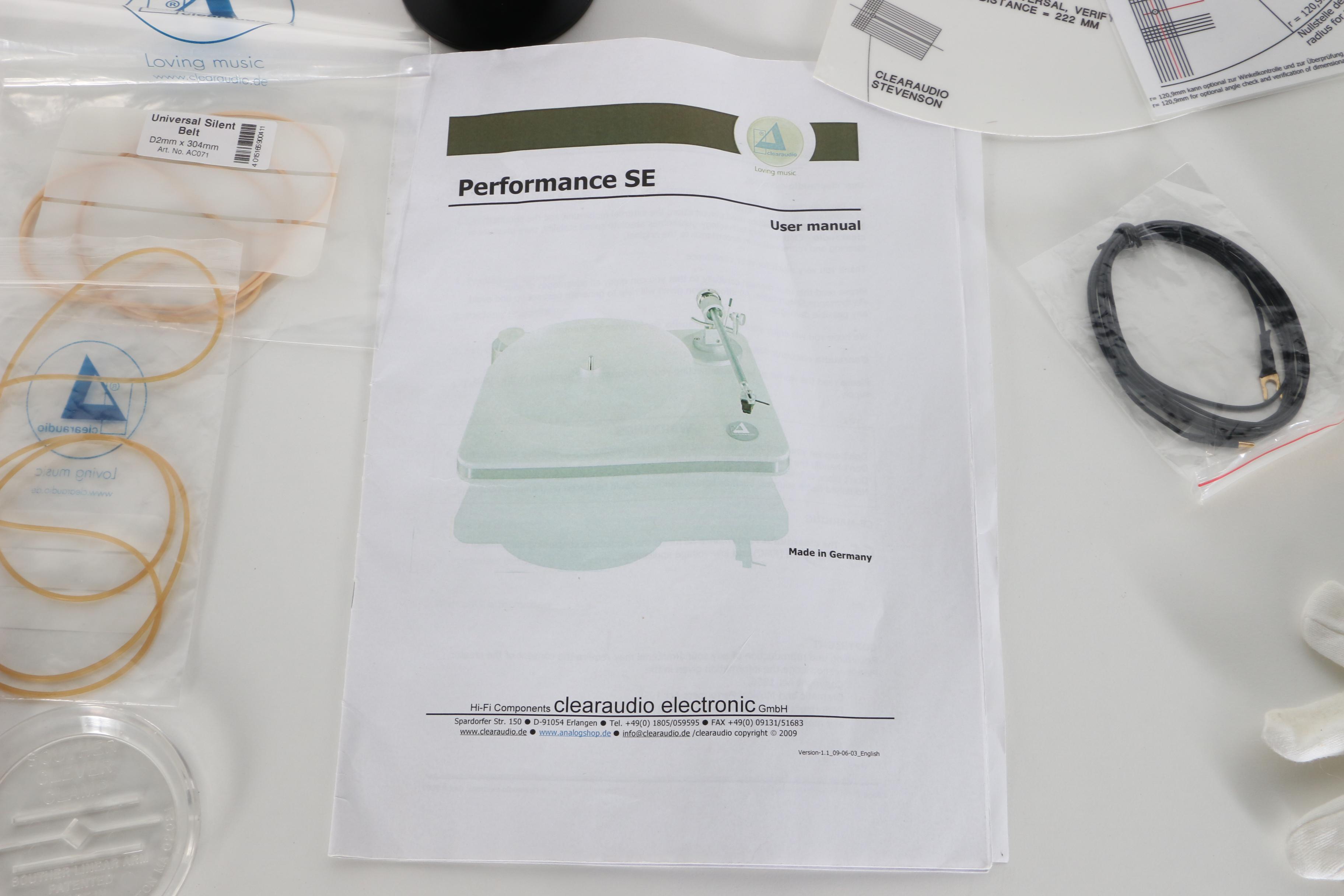 Clear Audio Performance SE Turntable with Acrylic Lid