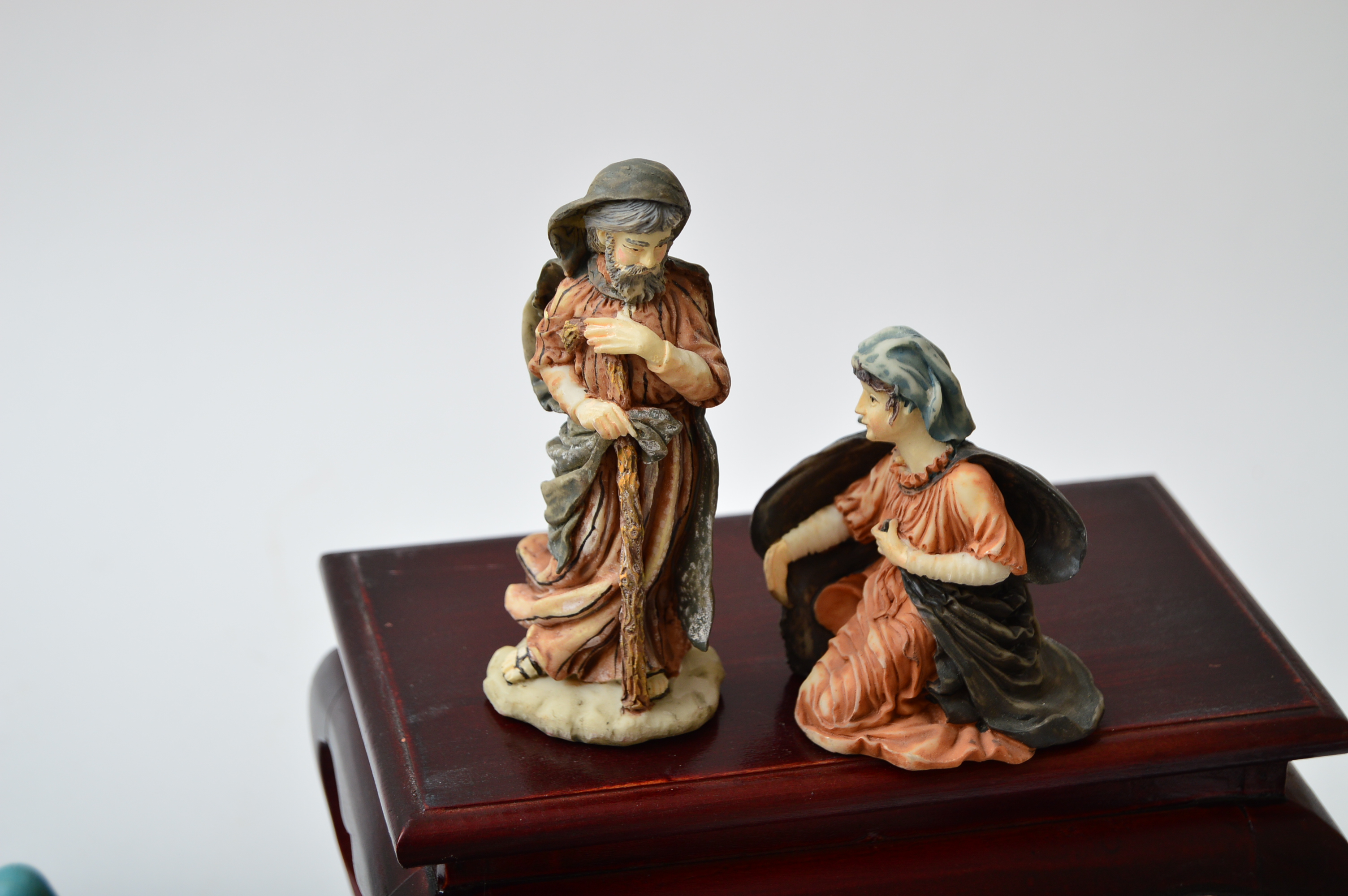 Dollhouse Furniture, Vintage German Paper Mache Creche Set and Miniatures