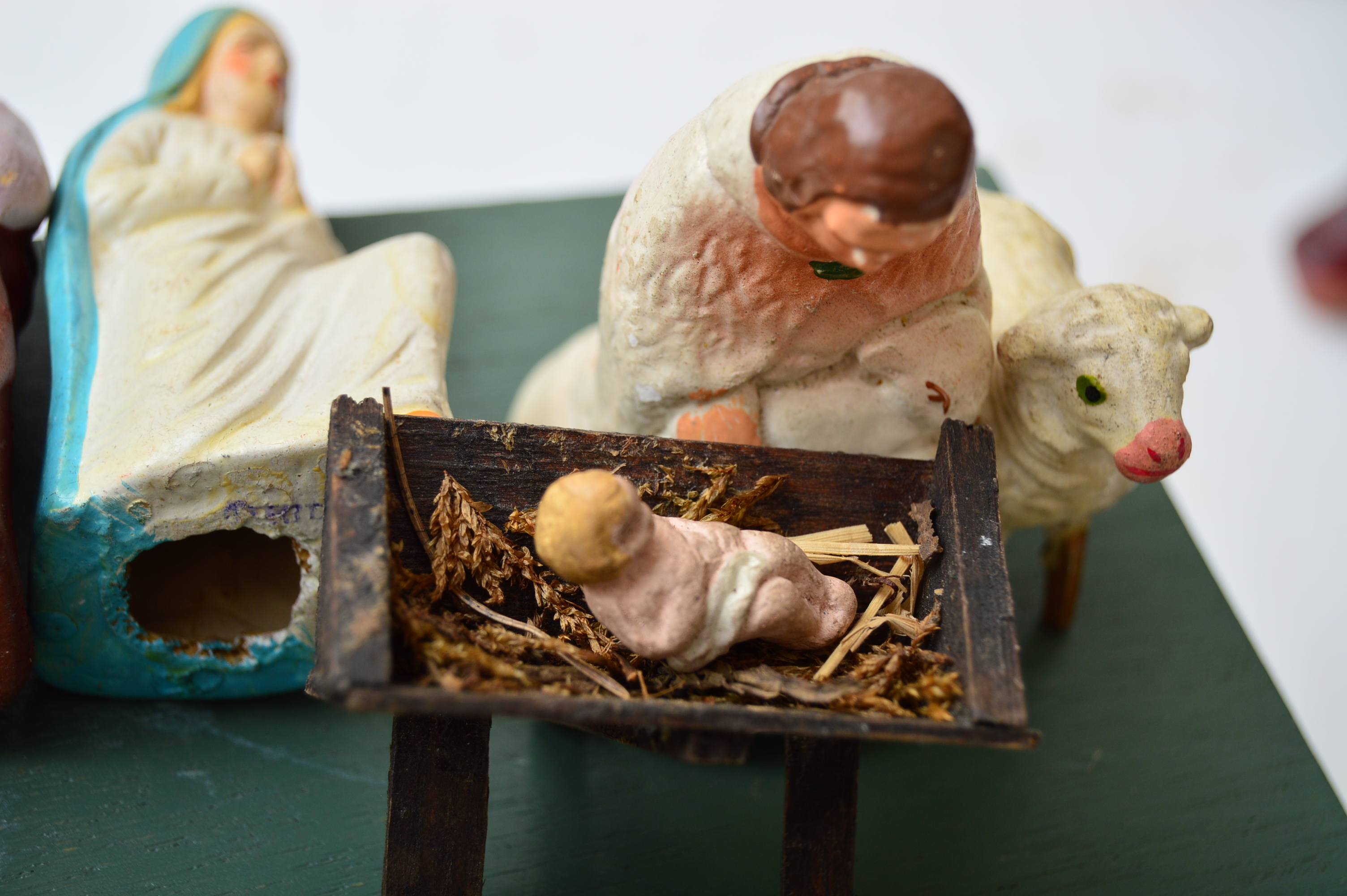 Dollhouse Furniture, Vintage German Paper Mache Creche Set and Miniatures