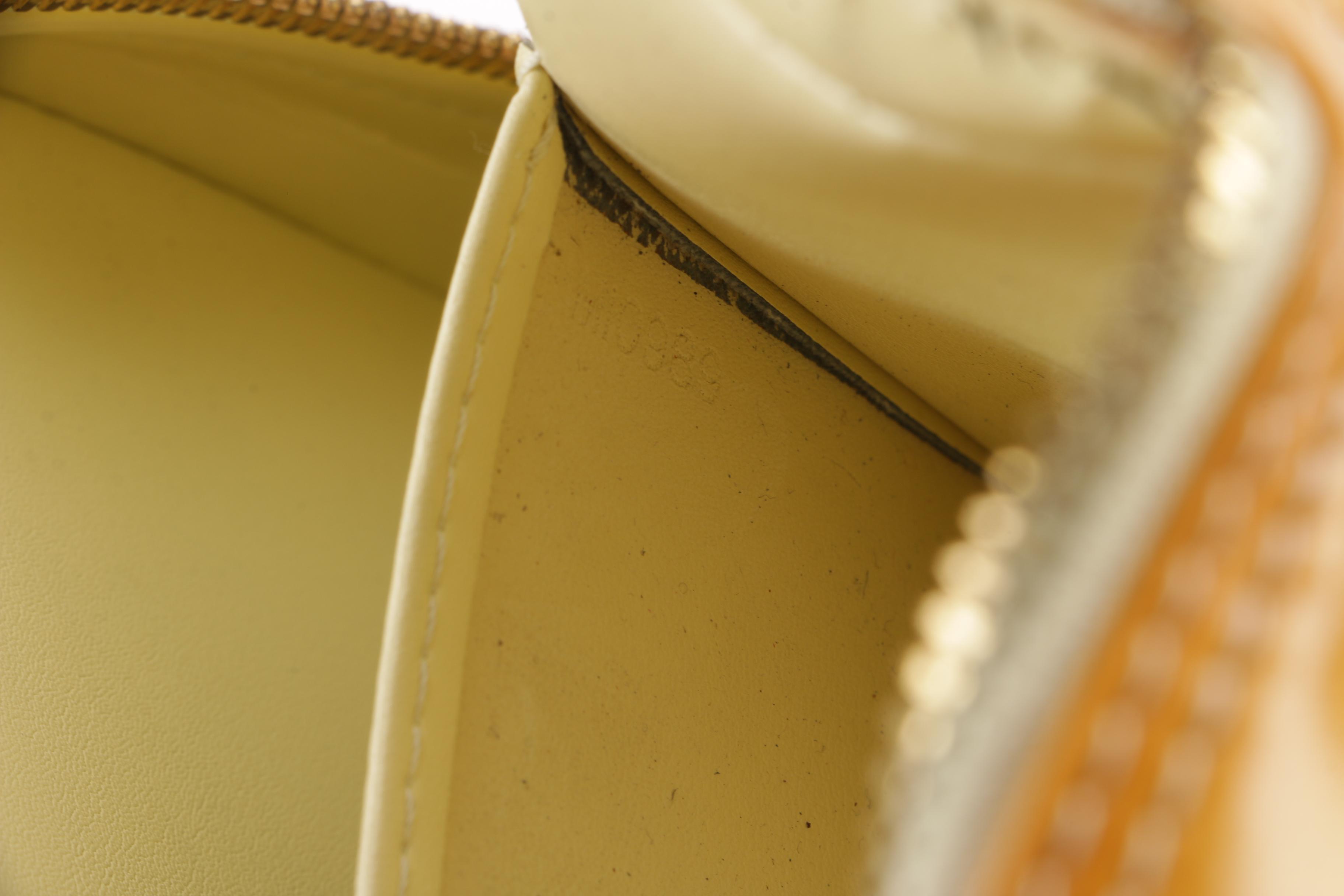 1999 Louis Vuitton Paris Mango Vernis Leather Murray Backpack