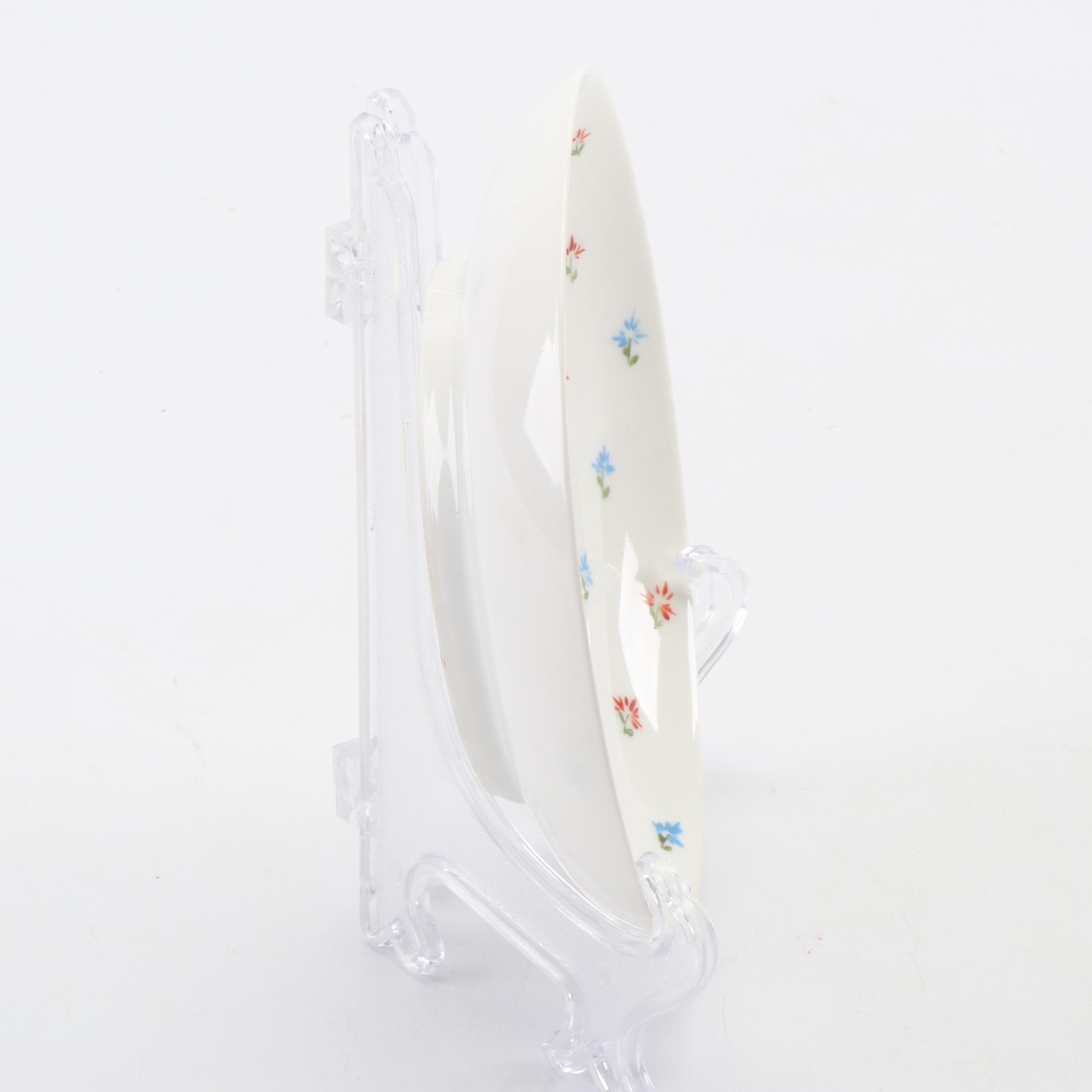 Charles Field Haviland Porcelain Bouillon Soup Cups and Saucers, circa 1868-91