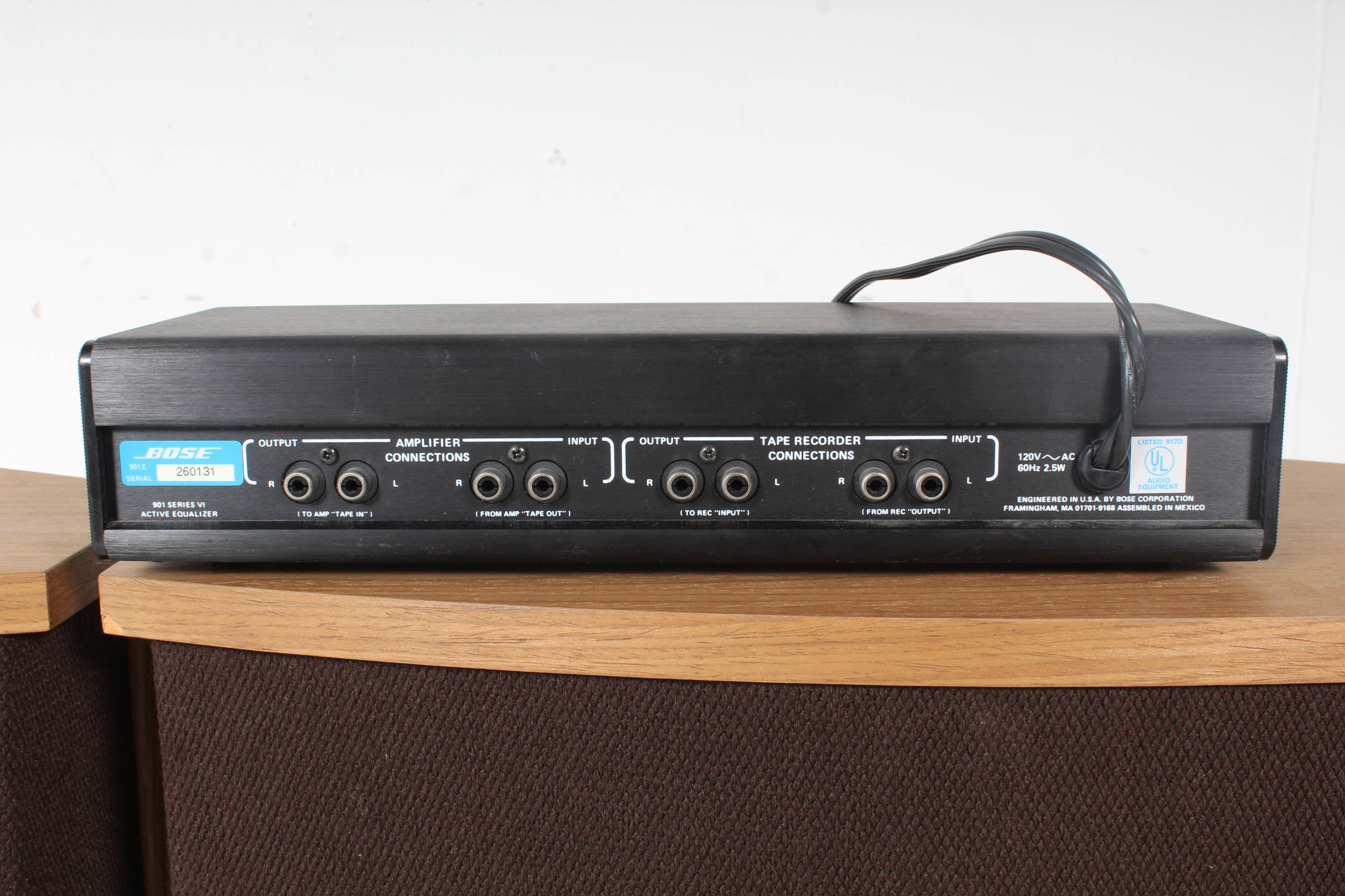 Bose 901 Series VI Speakers and Equalizer