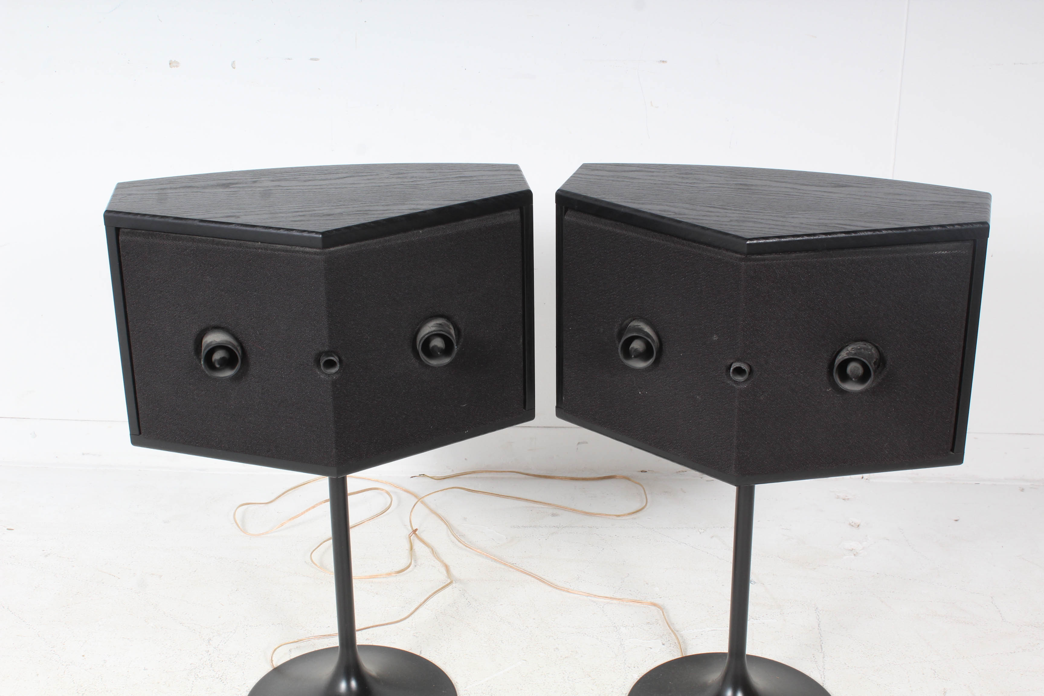 Bose 901 Series VI Speakers and Equalizer