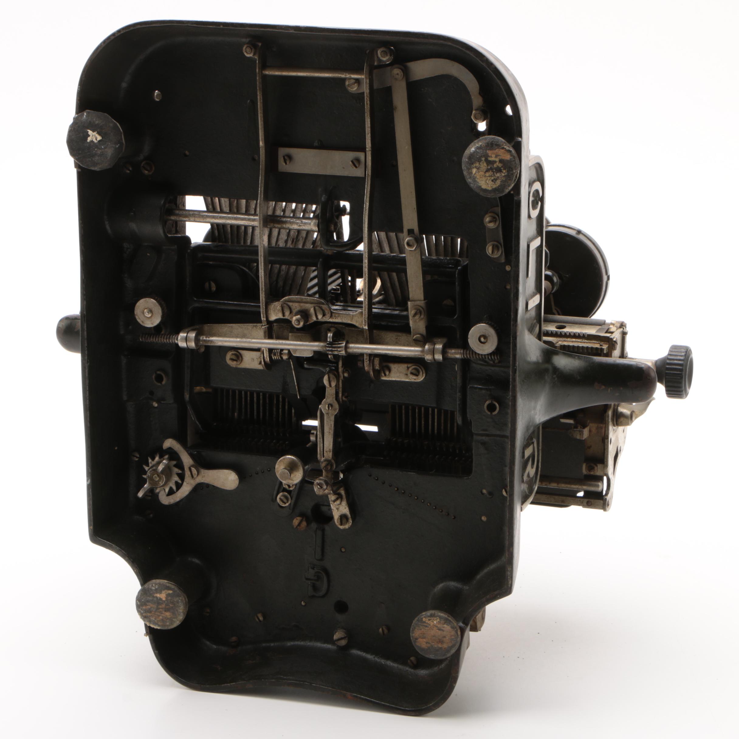 The Oliver No. 3 Standard Visible Typewriter, 1906