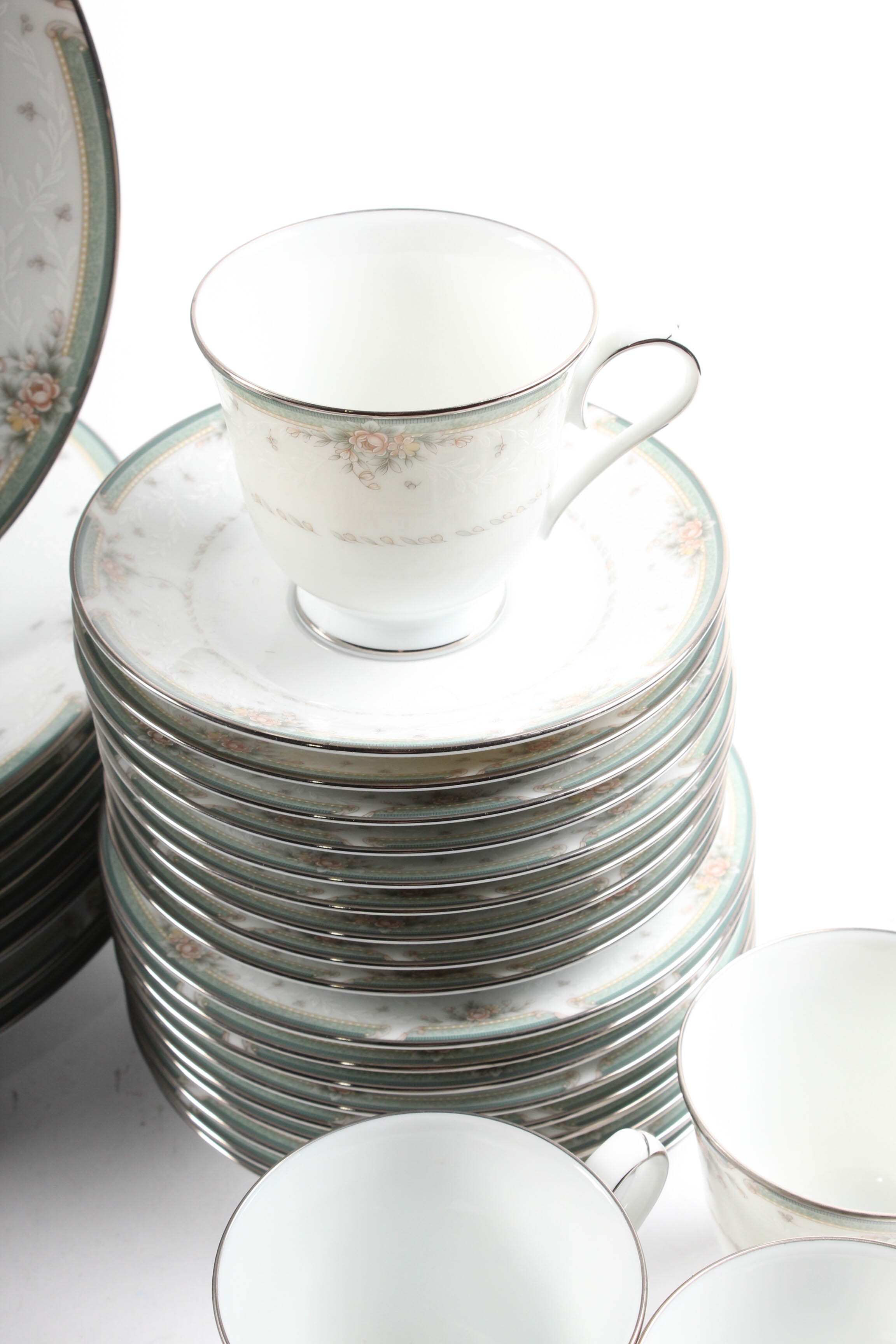 Noritake "Greenbrier" Porcelain Tableware