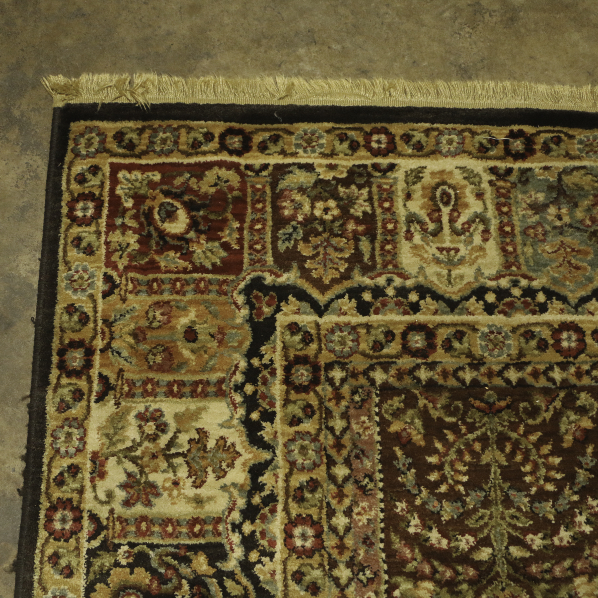 Power-Loomed Kathy Ireland for Shaw Persian Style Rug