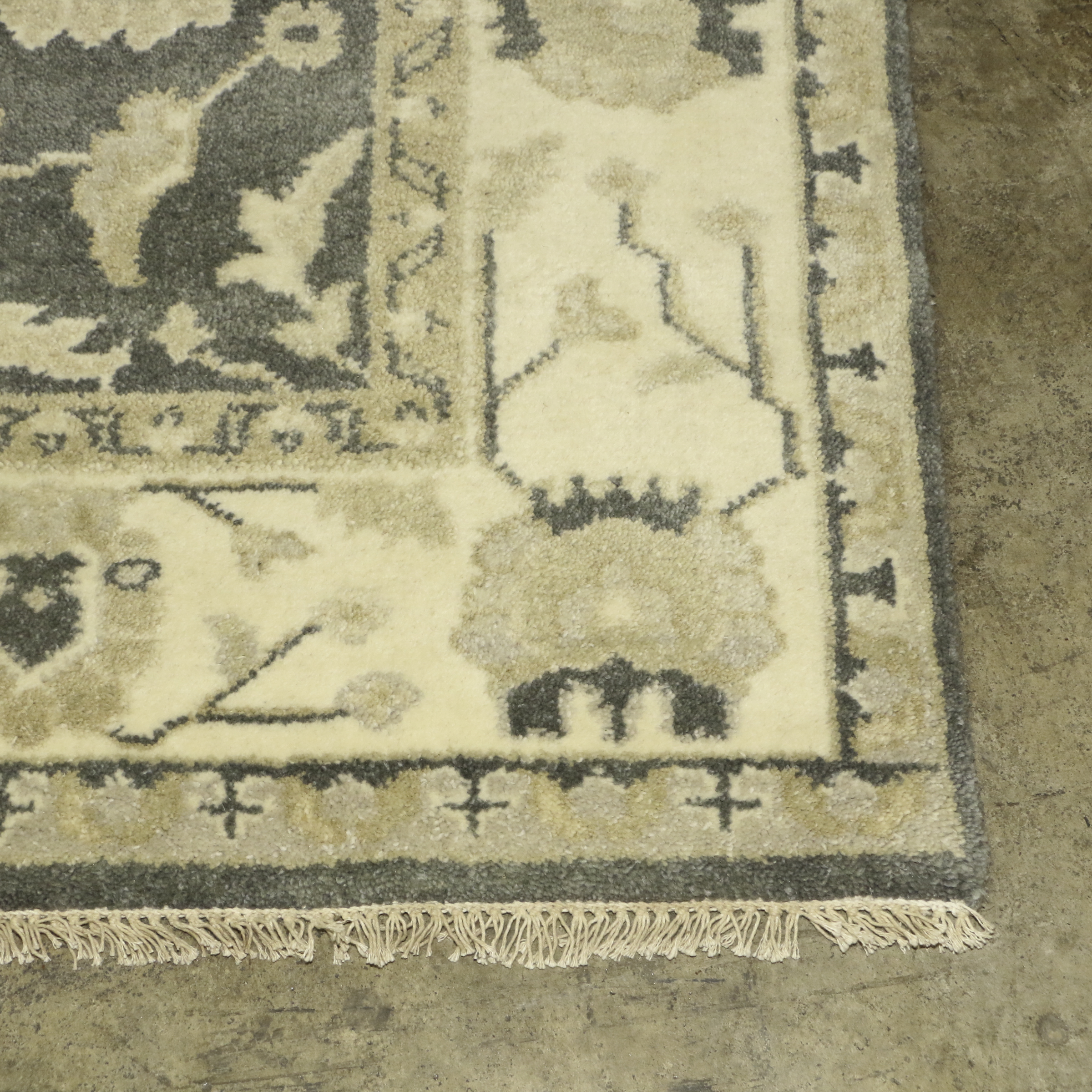Hand-Knotted Indo-Oushak Wool Rug