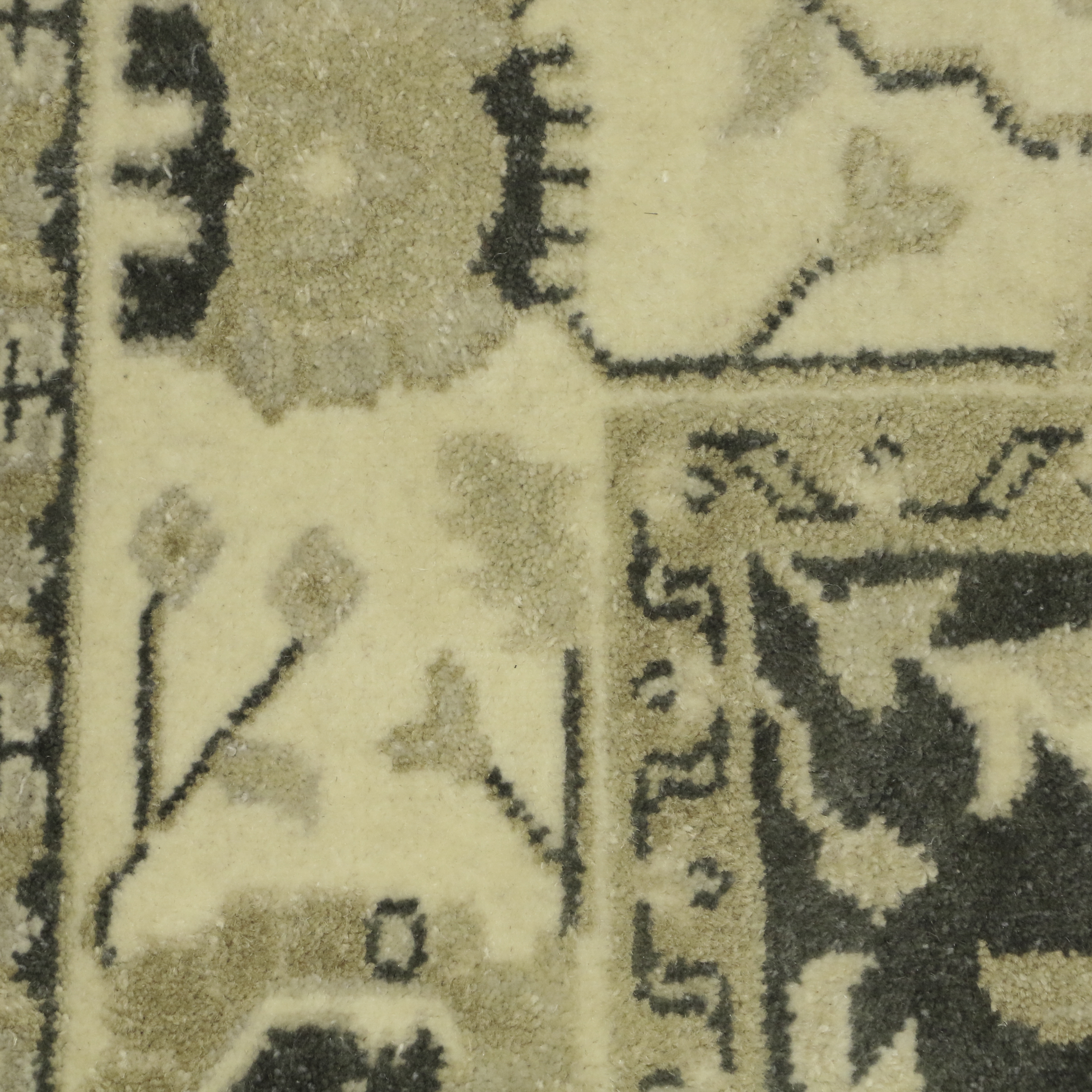 Hand-Knotted Indo-Oushak Wool Rug