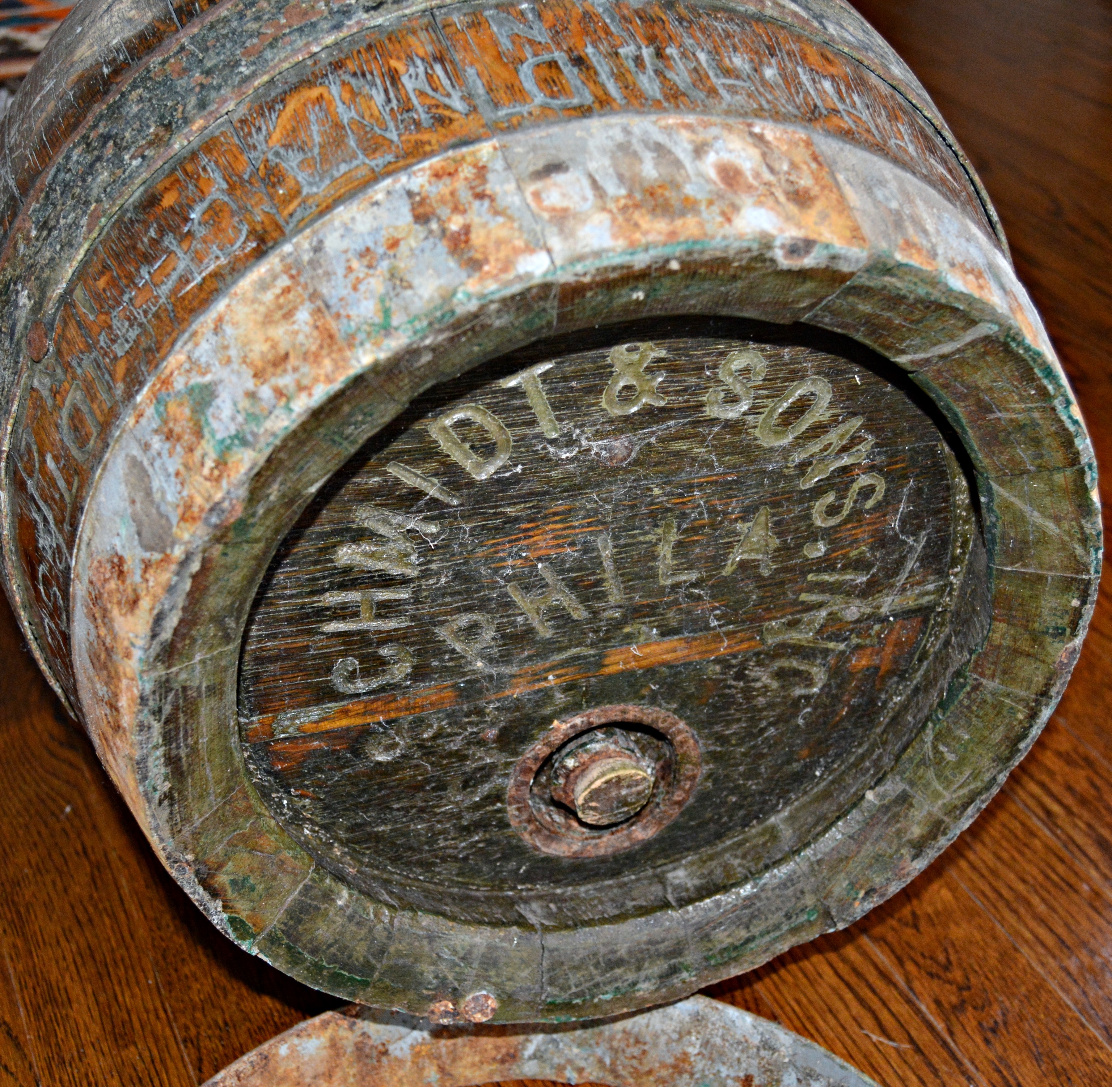 Vintage Schmidt and Sons Powder Keg
