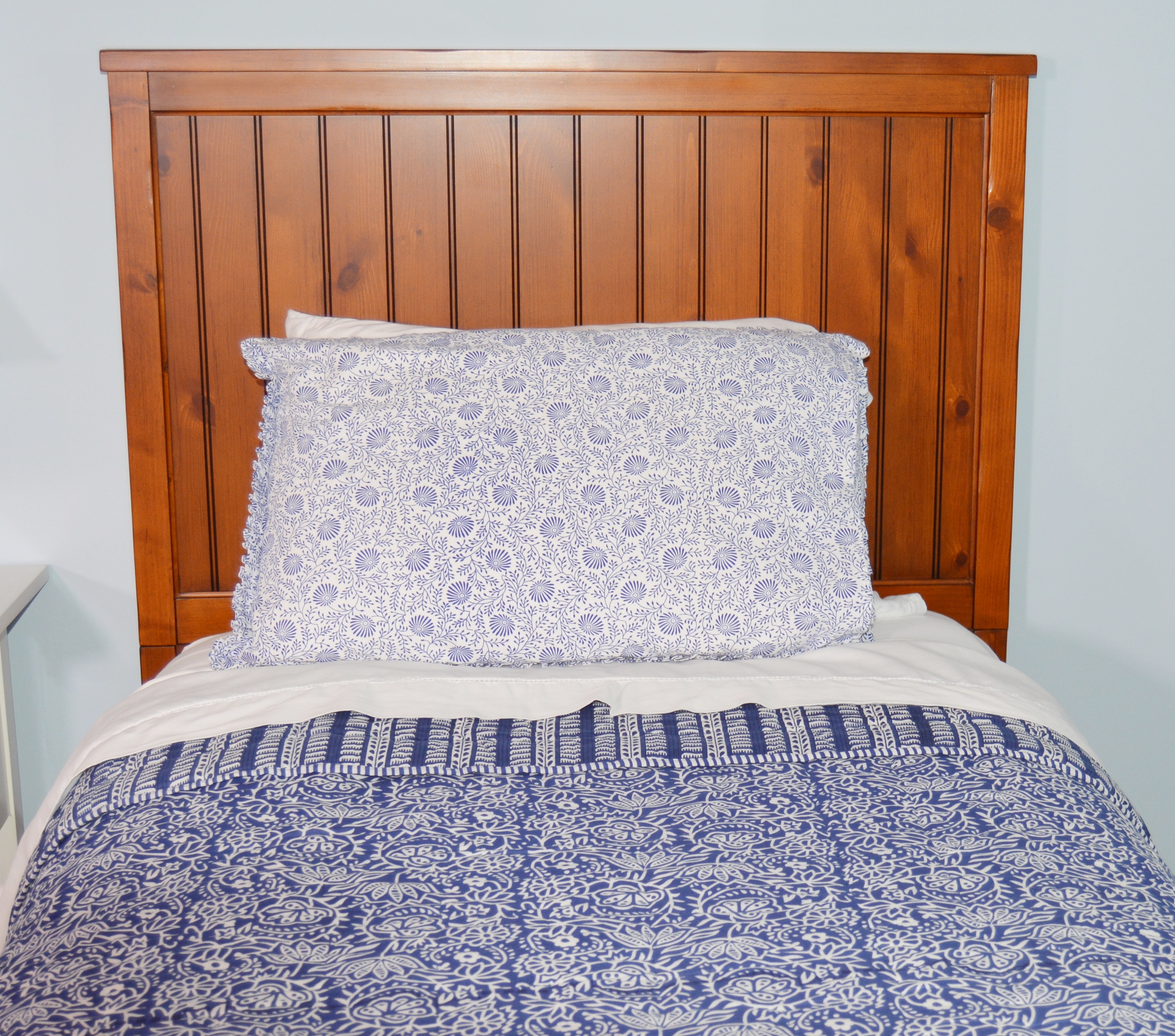 Pottery Barn Pine Beadboard Twin Bed, Pottery Barn Blanket and Ballard Coverlet