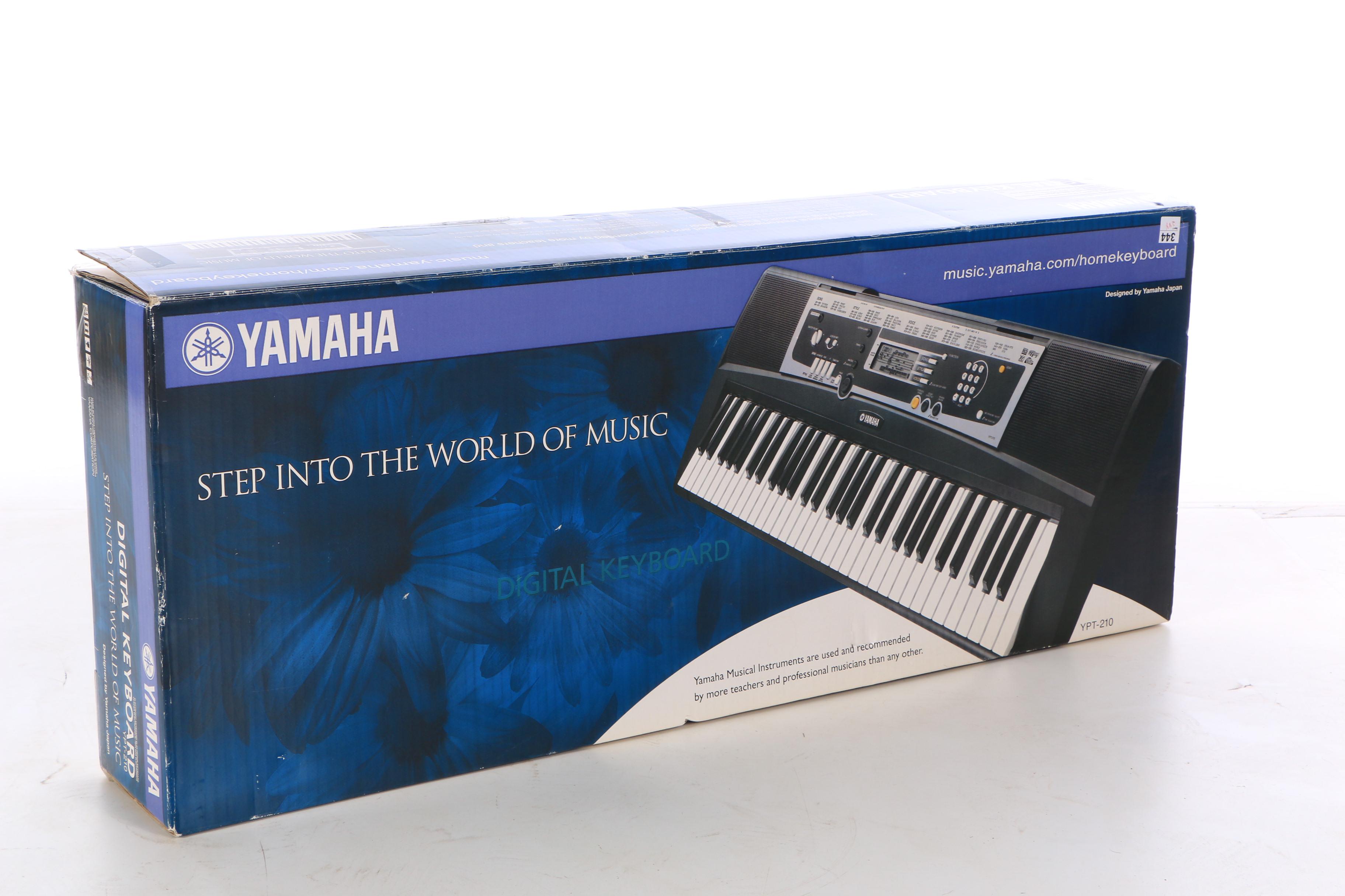 Yamaha YPT-210 Portatone Electronic Keyboard