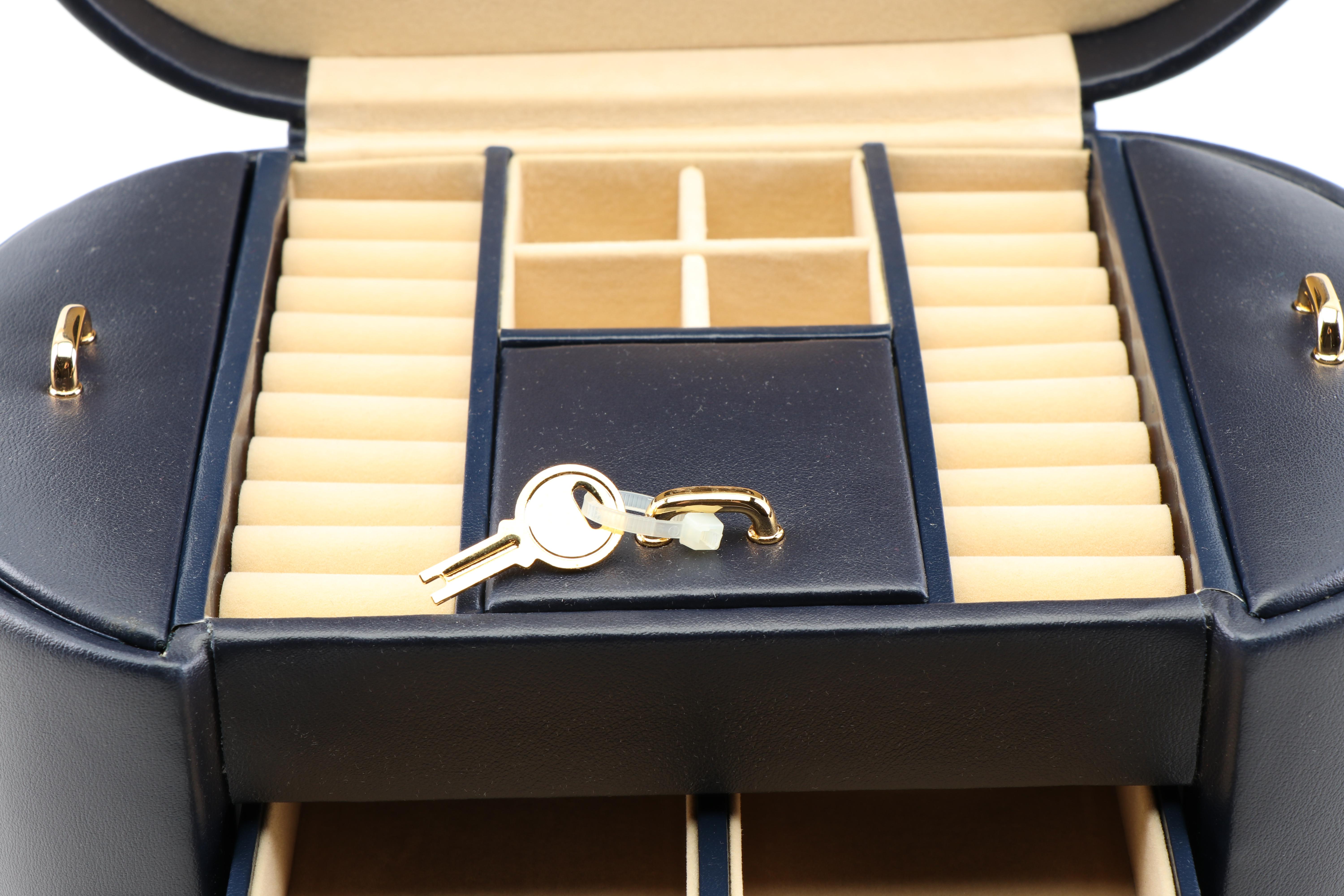 Dulwich Designs Faux Leather Jewelry Box