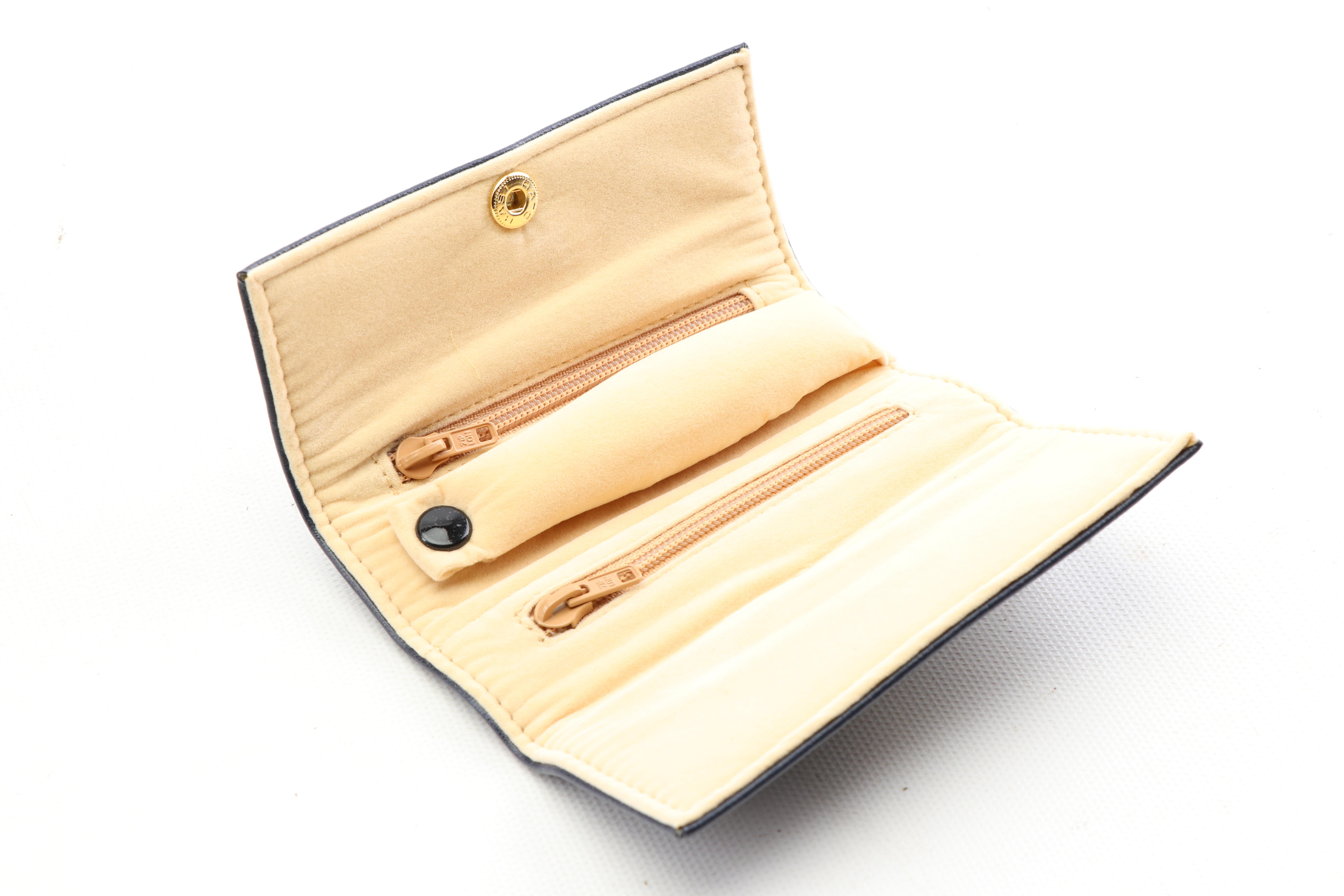 Dulwich Designs Faux Leather Jewelry Box