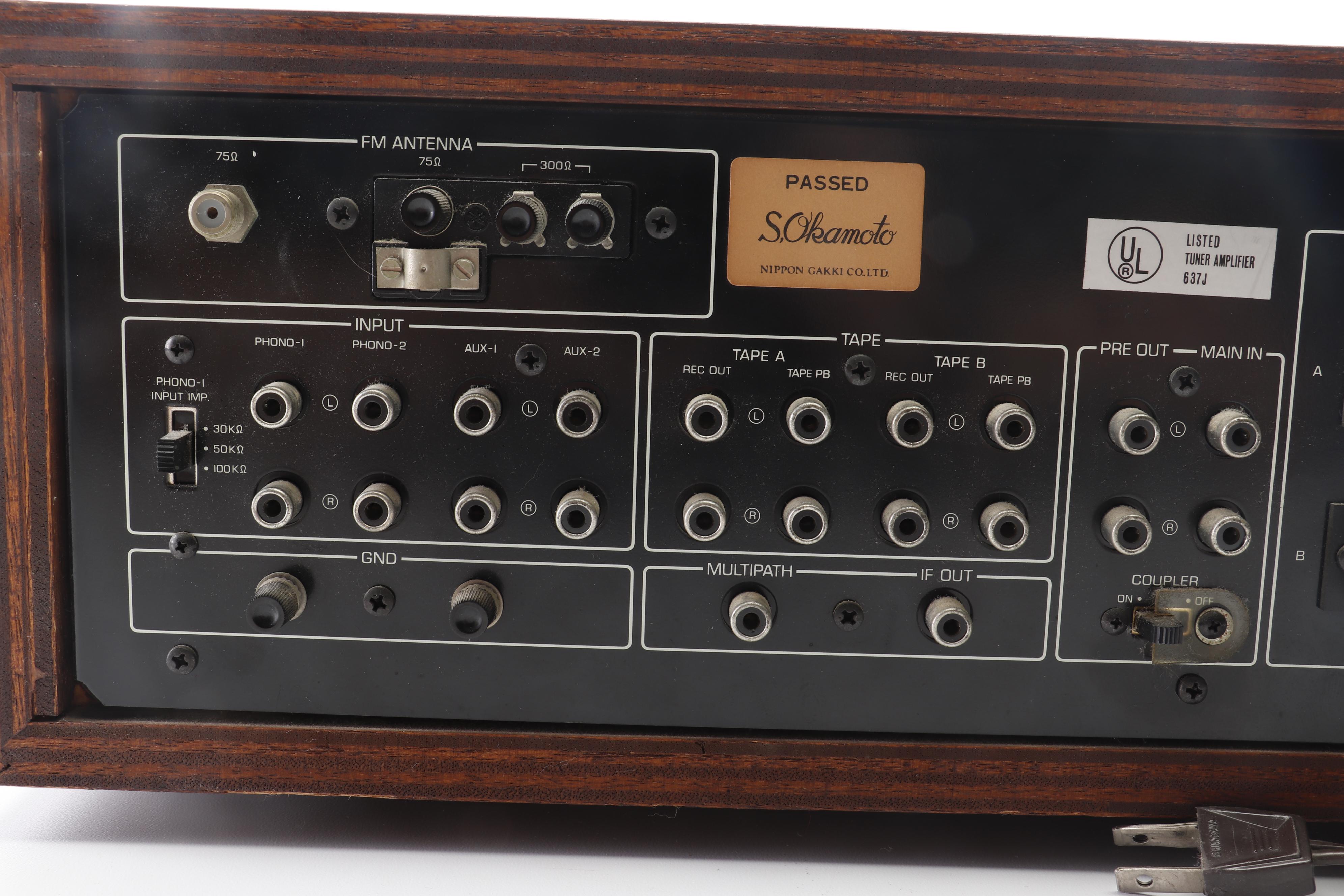 Yamaha CR-1000 Natural Sound AM/FM Stereo Receiver, Mid-1970s