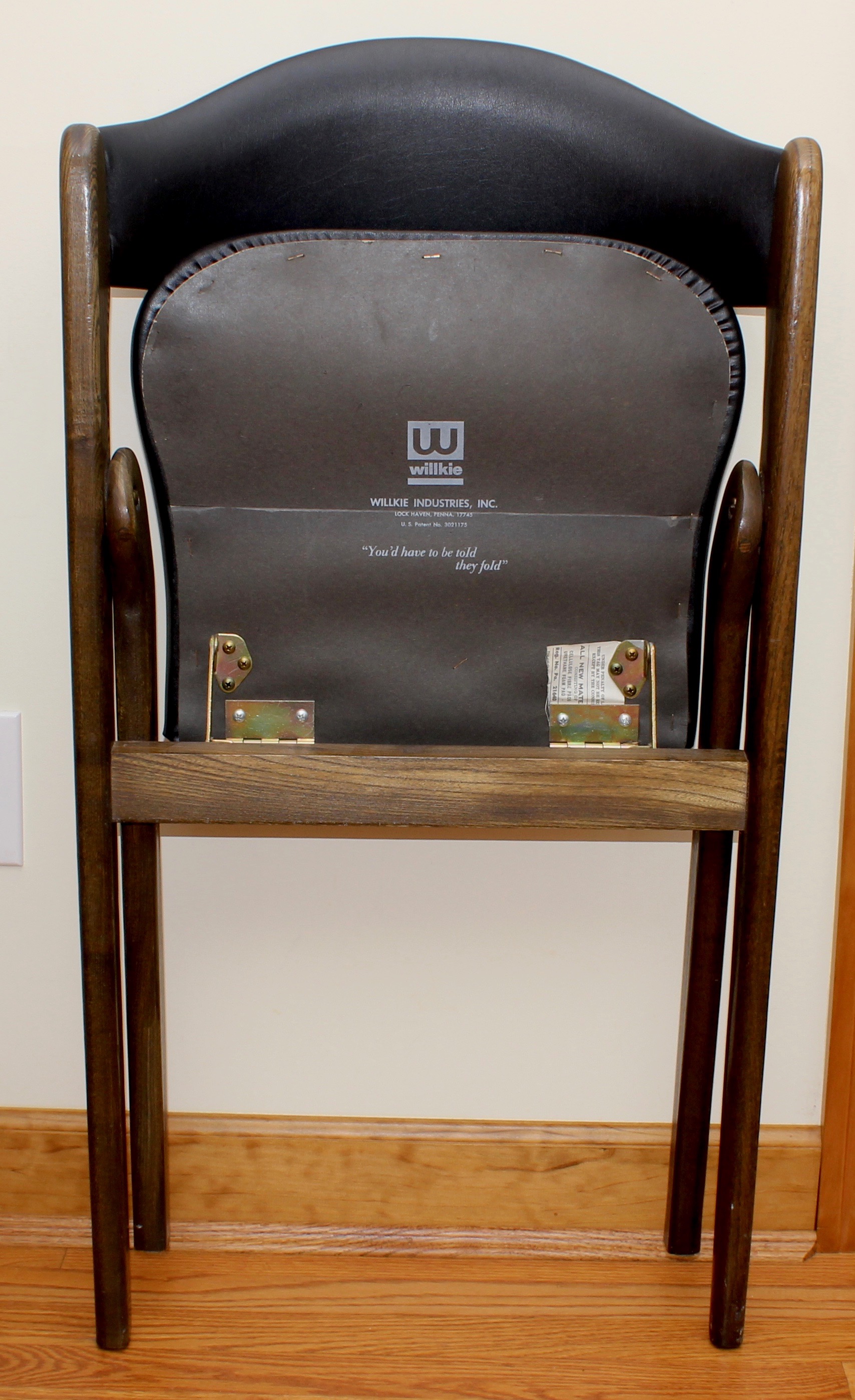 Pair of Willkie Mid-Century Modern Folding Chairs