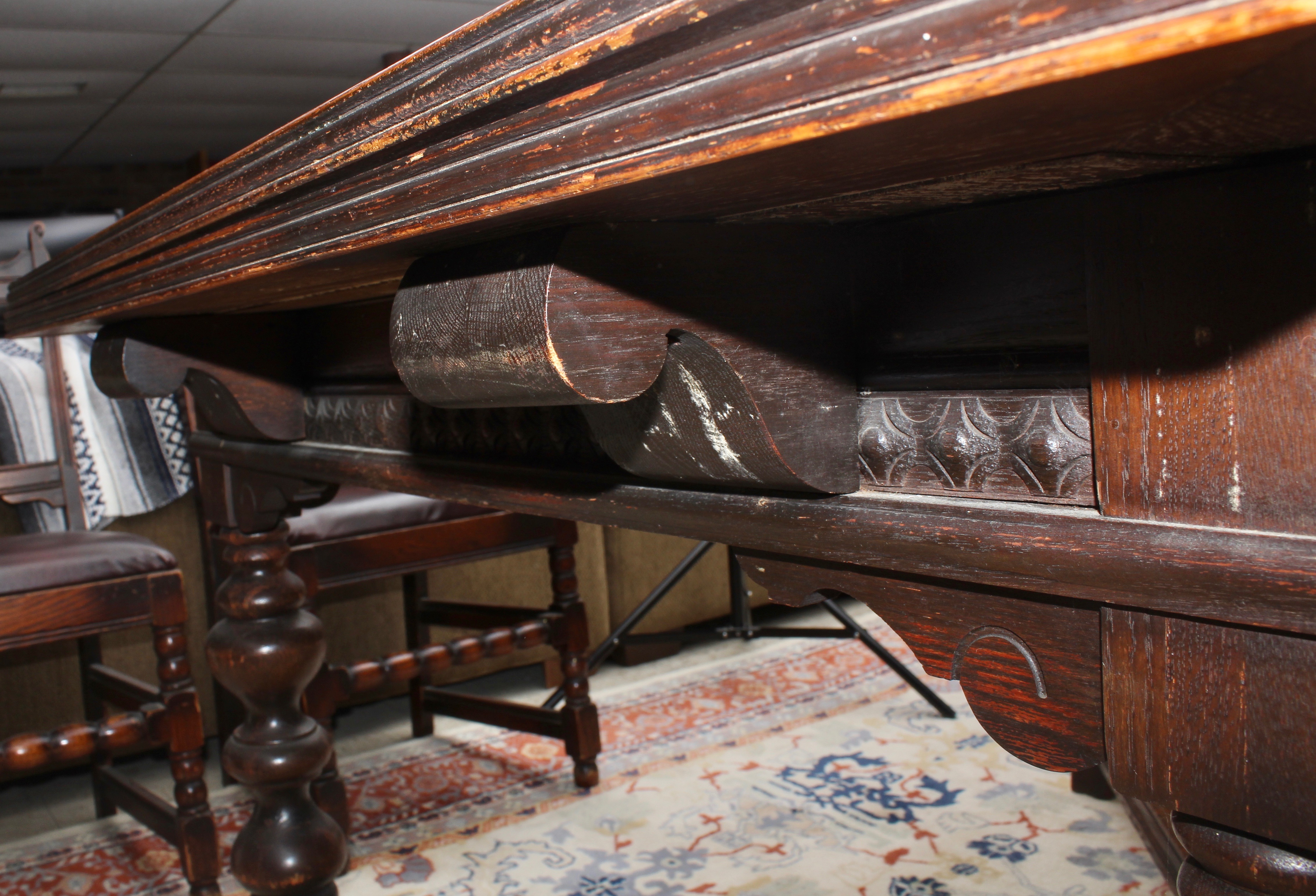 Vintage Mediterranean Style Mahogany Dining Table and Chairs