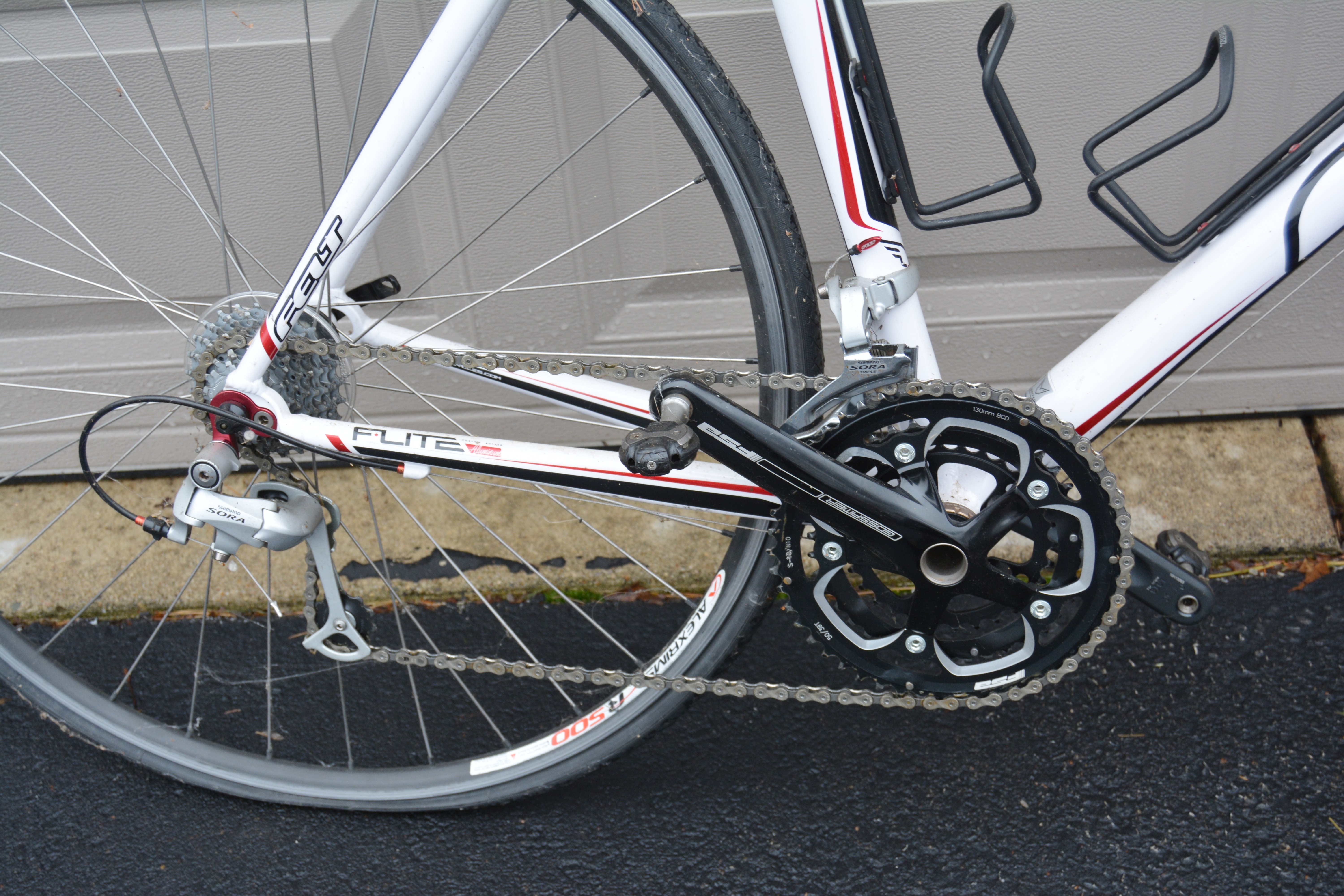 Felt Z100 White Aluminum Frame Road Bicycle