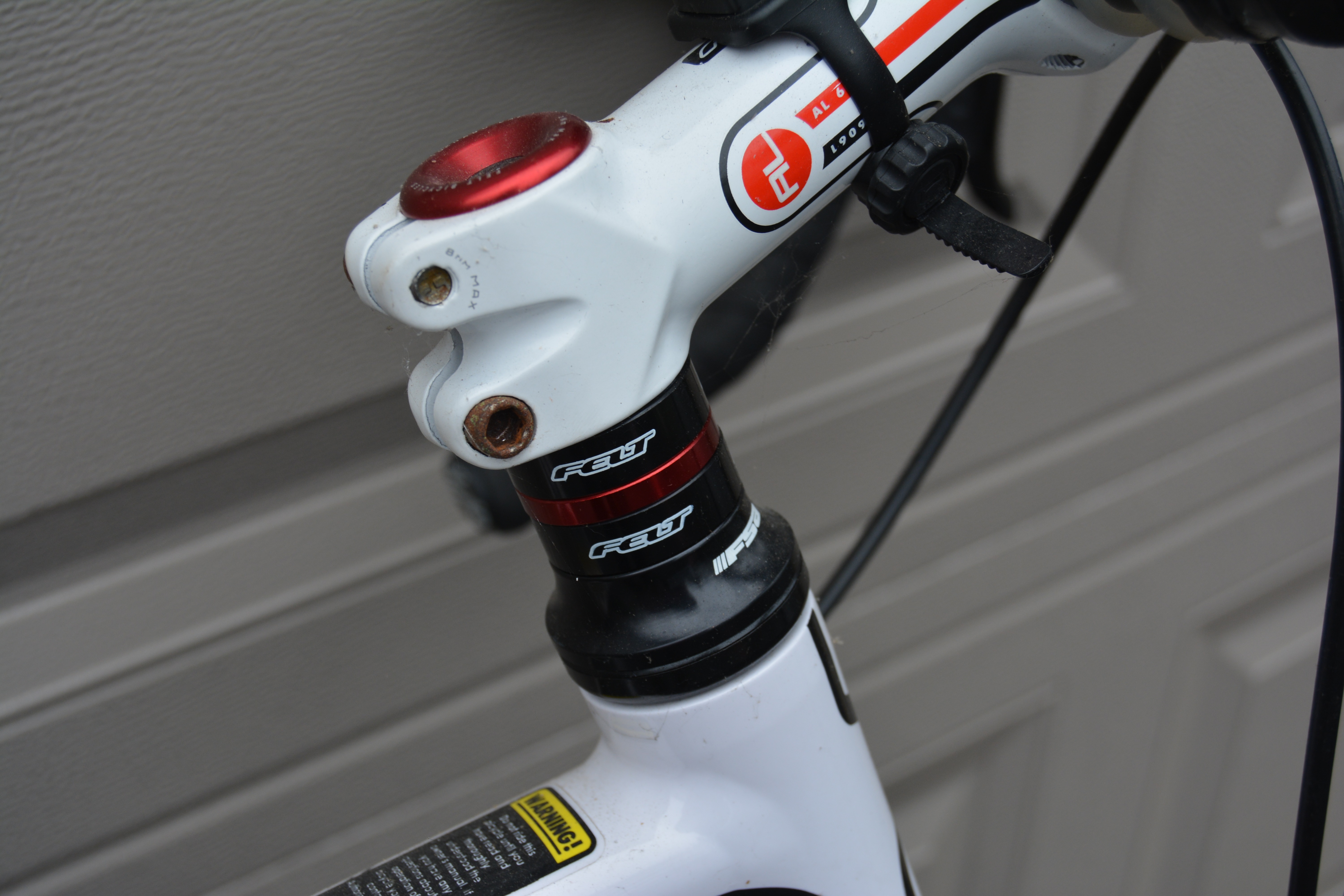 Felt Z100 White Aluminum Frame Road Bicycle