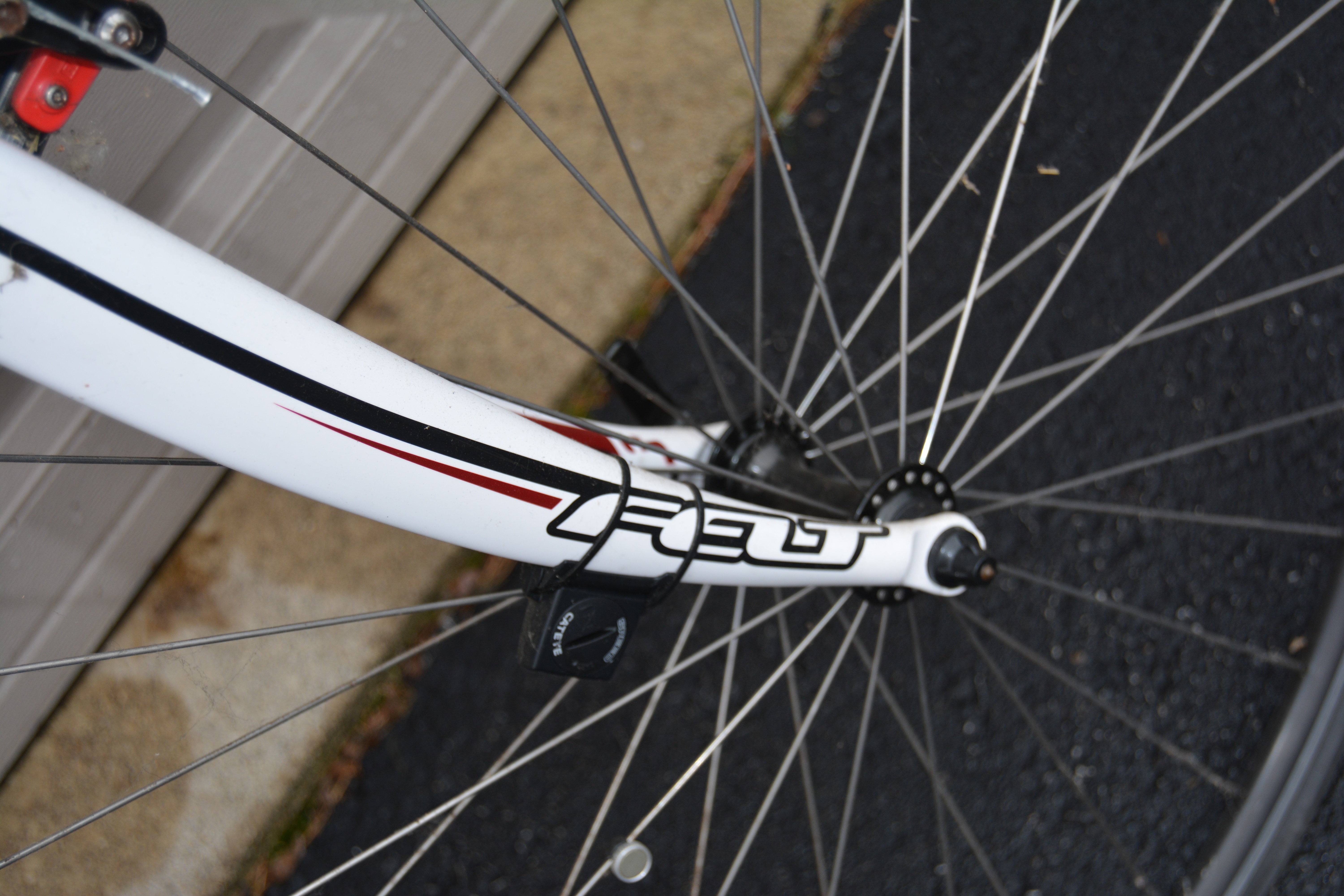 Felt Z100 White Aluminum Frame Road Bicycle