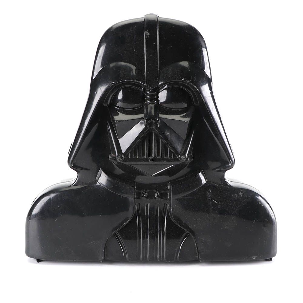 Kenner "Star Wars" Action Figures with Darth Vader Storage Case
