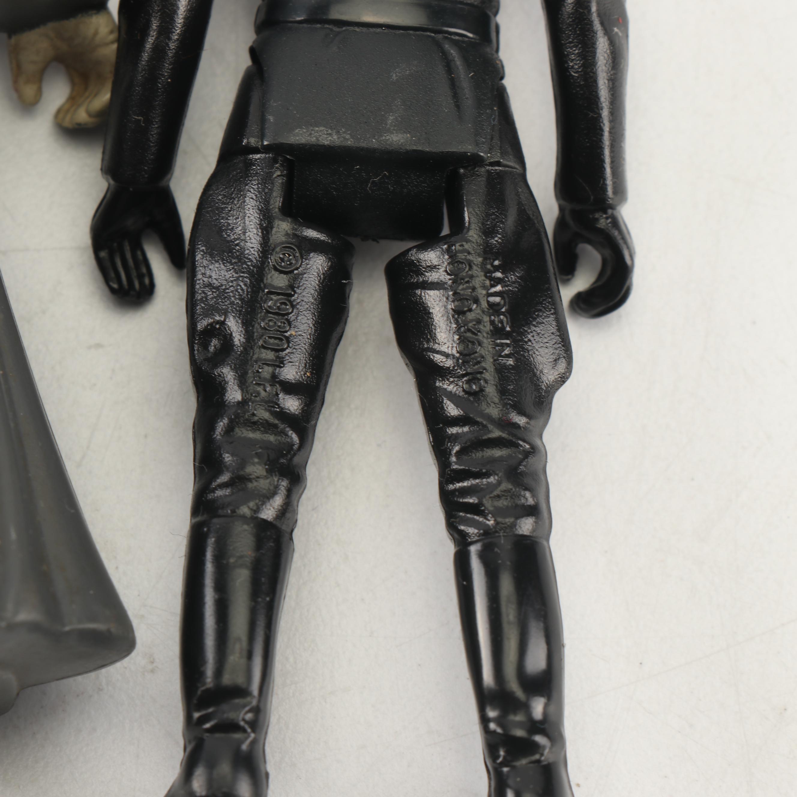 Kenner "Star Wars" Action Figures with Darth Vader Storage Case