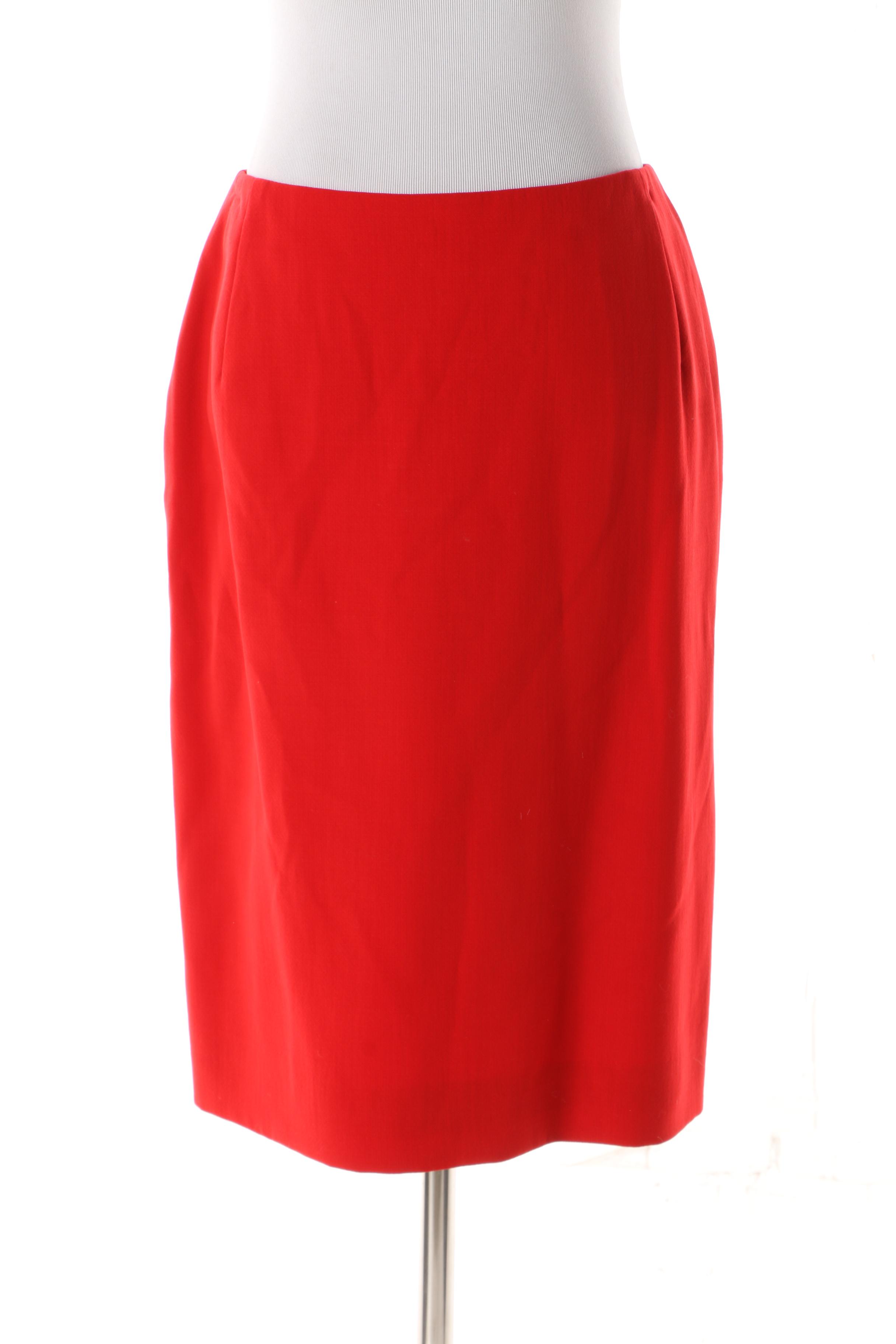 Women's Circa 2000 Valentino Red Plunging V-Cut Wool Skirt Suit