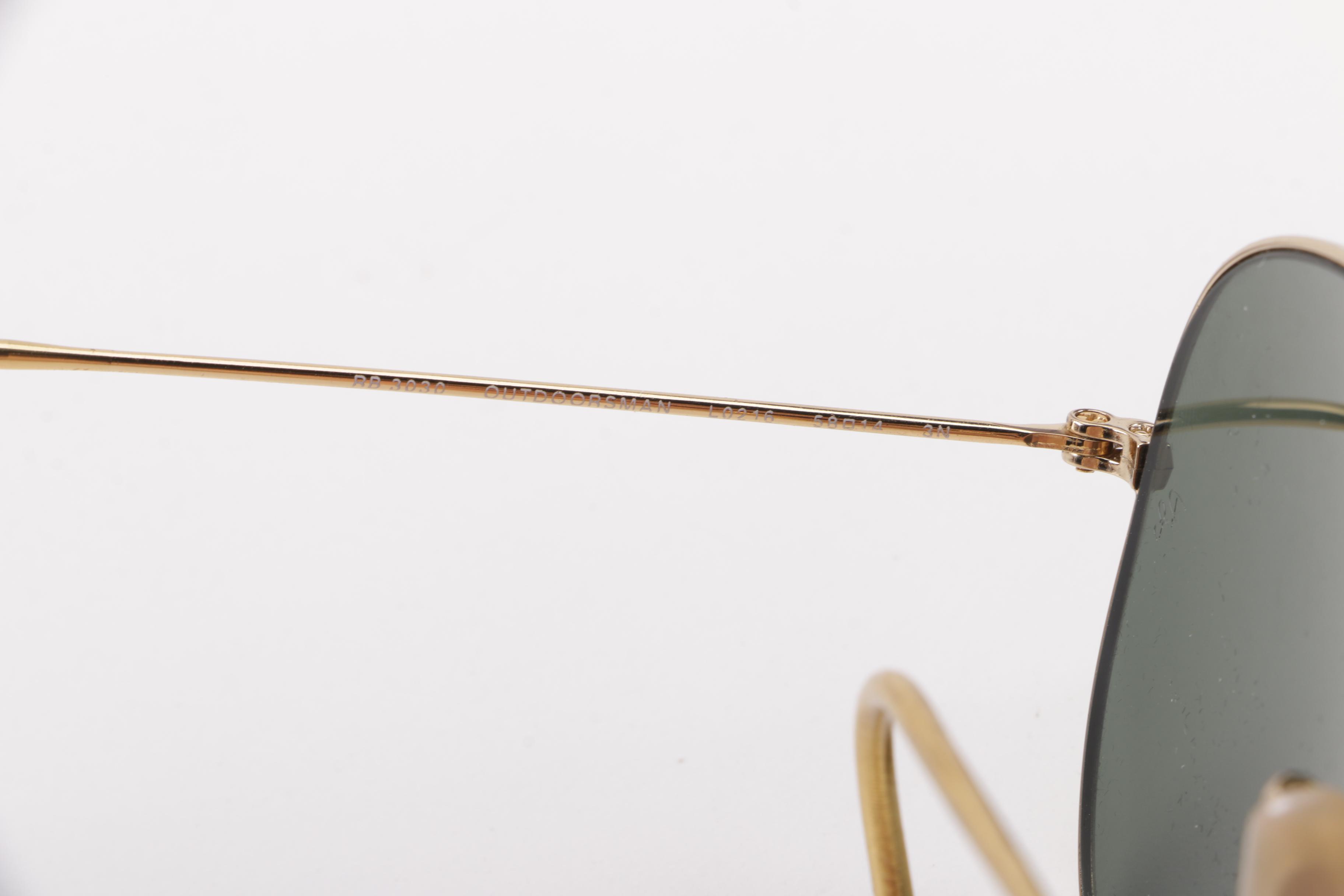 Ray-Ban Outdoorsman Aviator Sunglasses and Brown Case