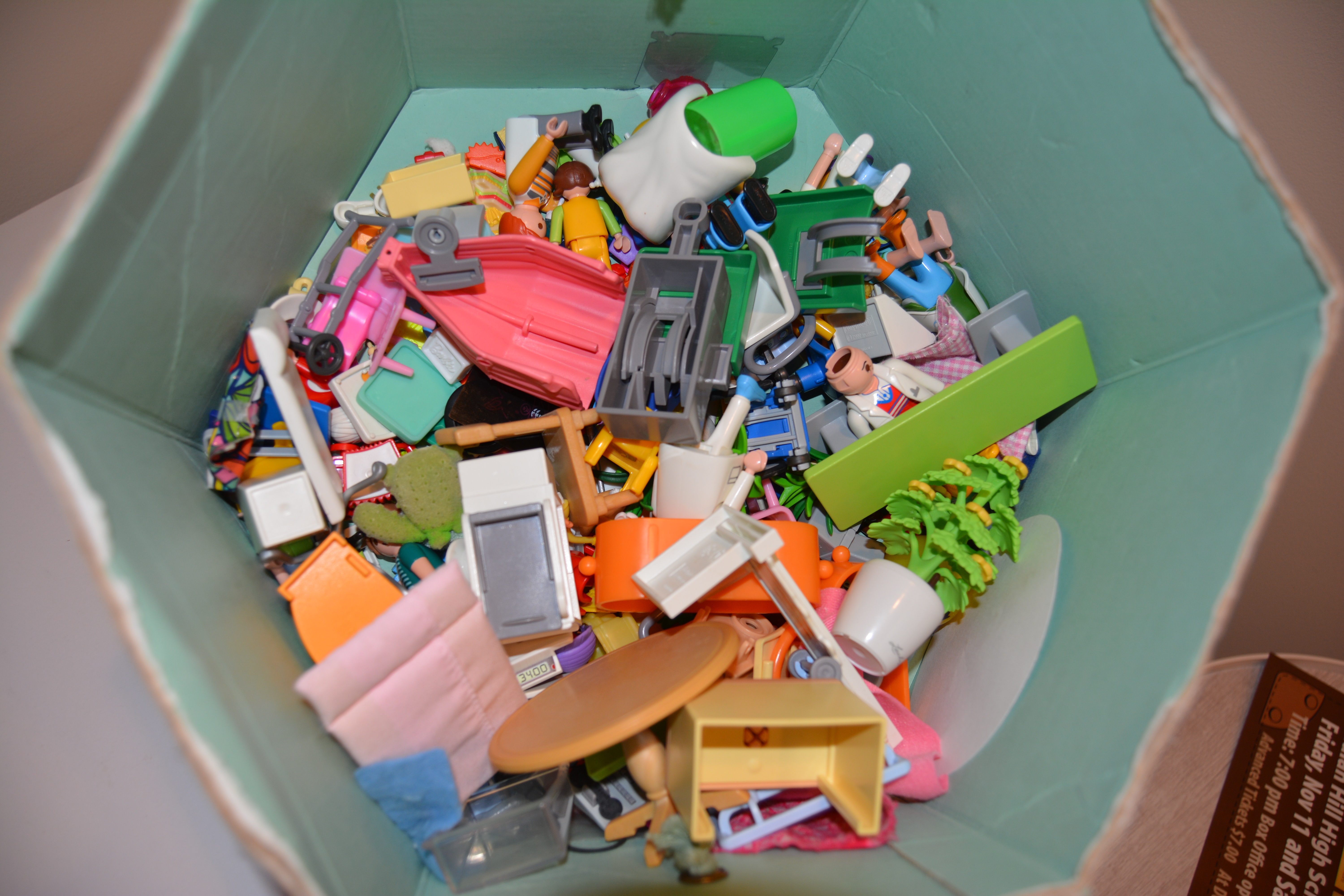 Playmobil Clinic #4404, Hasbro Littlest Pet Shop and Accessories