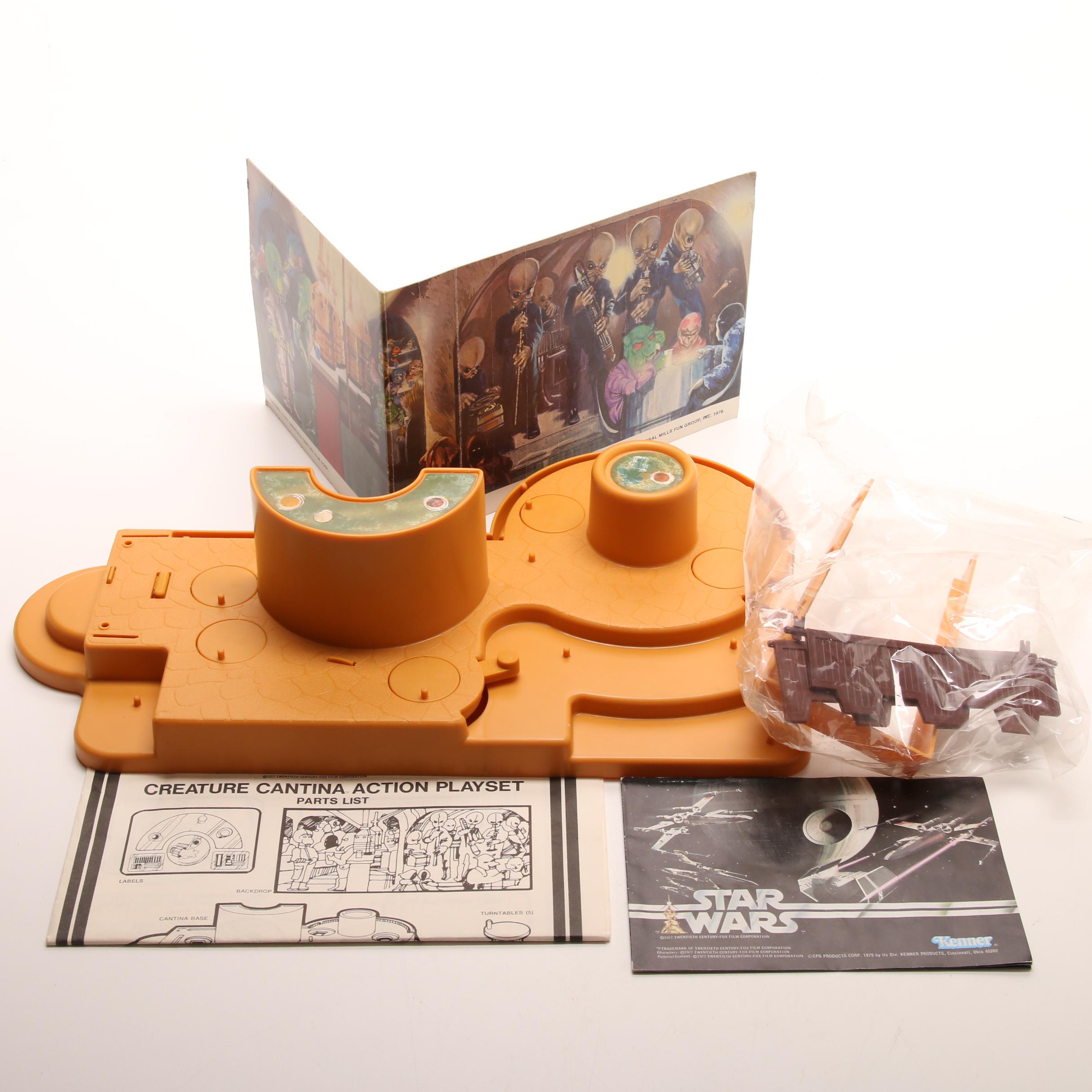 Original Vintage "Star Wars: New Hope" Mos Eisley Cantina Play Set by Kenner