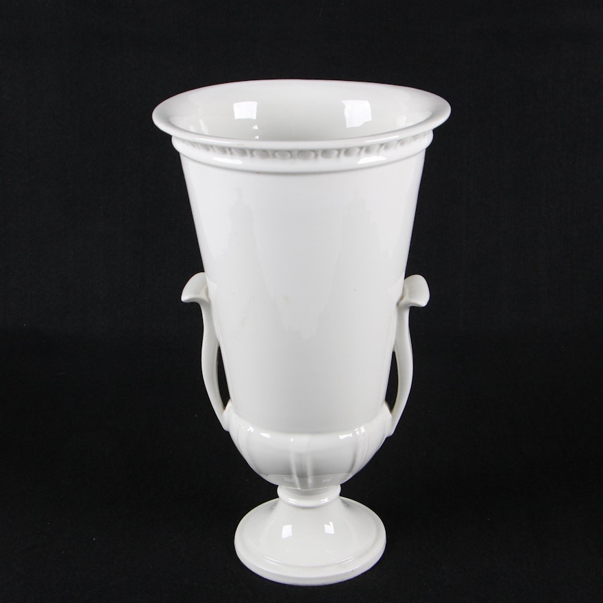 Trenton Potteries Ceramic Urn Vase