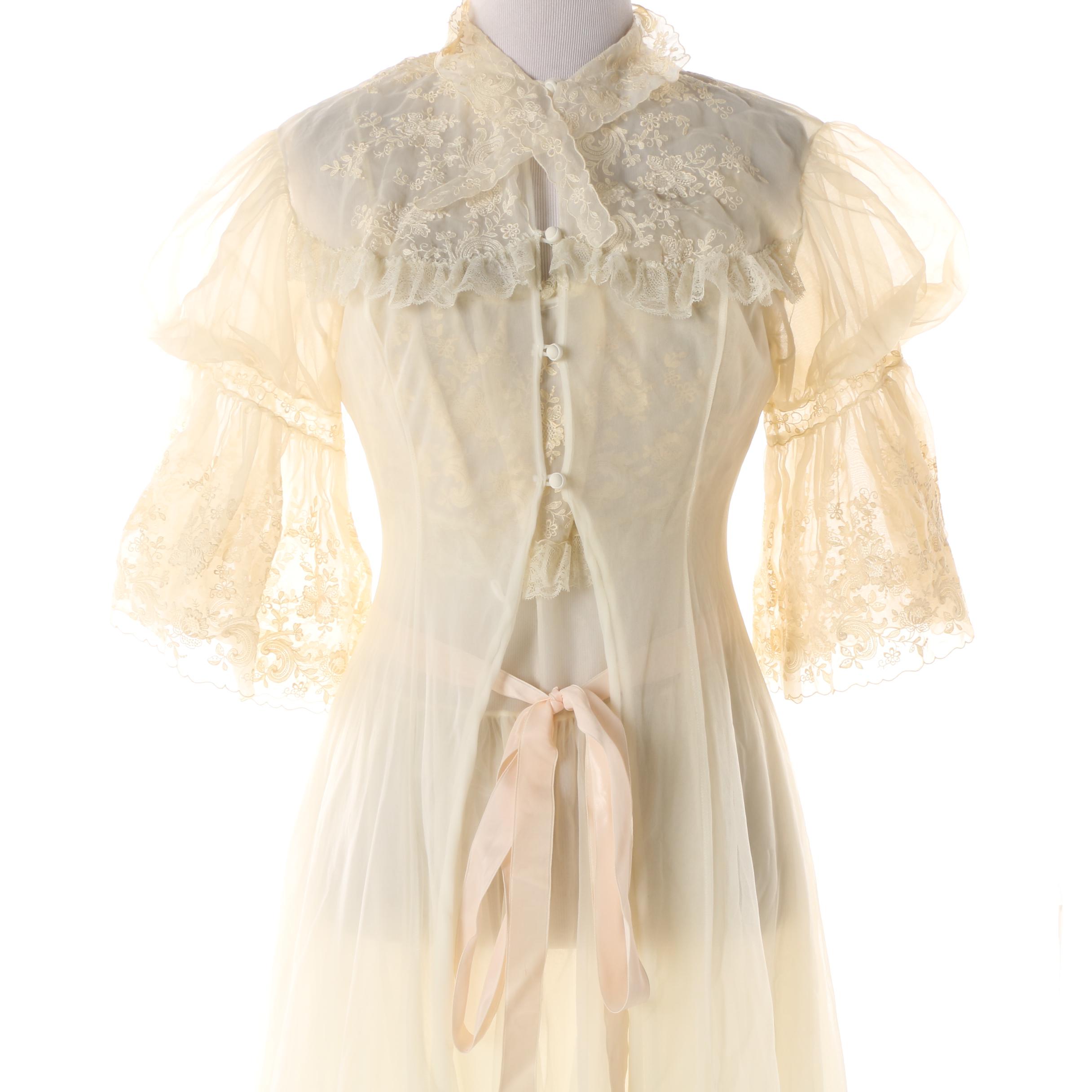 Women's 1950s Kickernick Restware Sheer Ivory Peignoir with Floral Embroidery