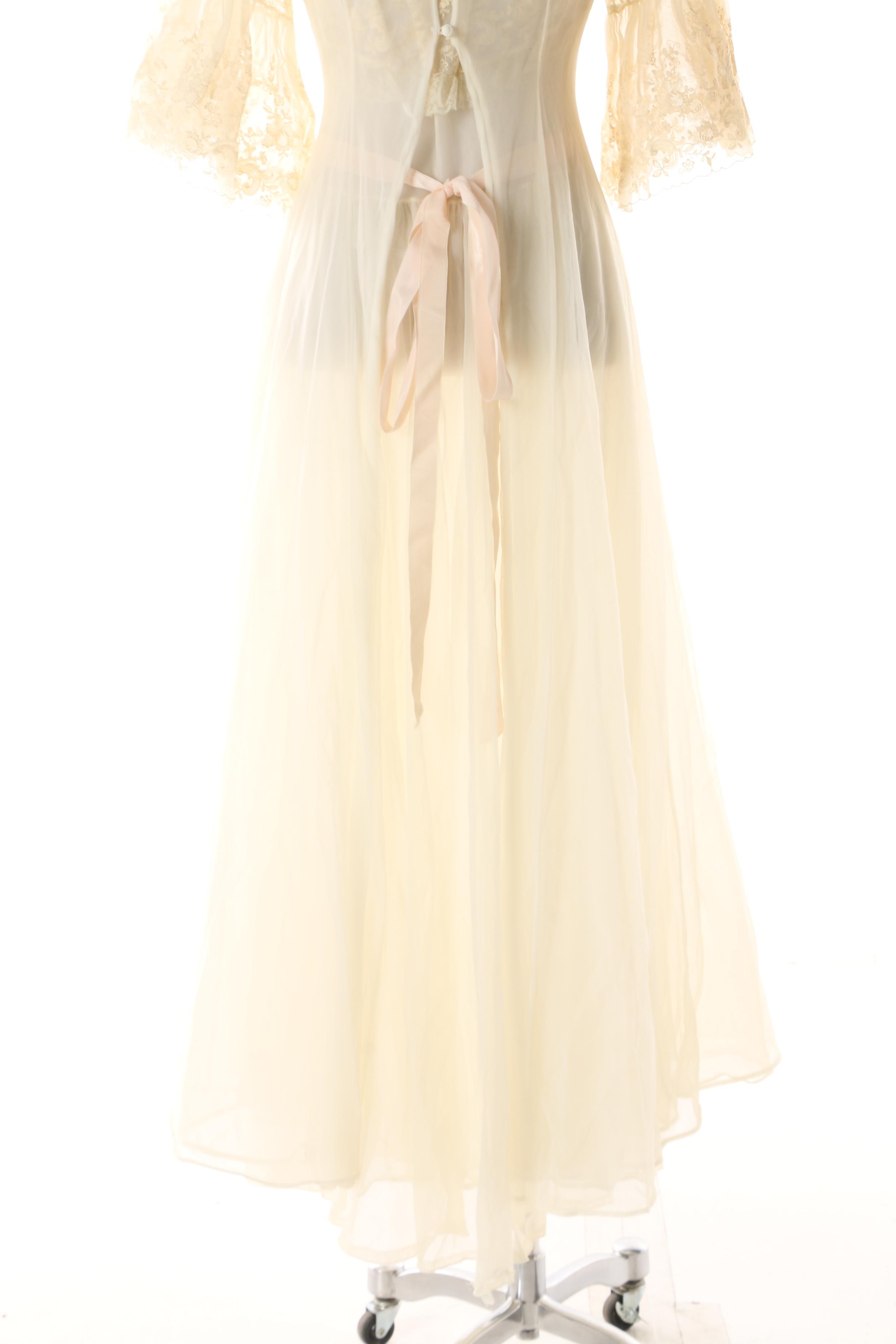 Women's 1950s Kickernick Restware Sheer Ivory Peignoir with Floral Embroidery