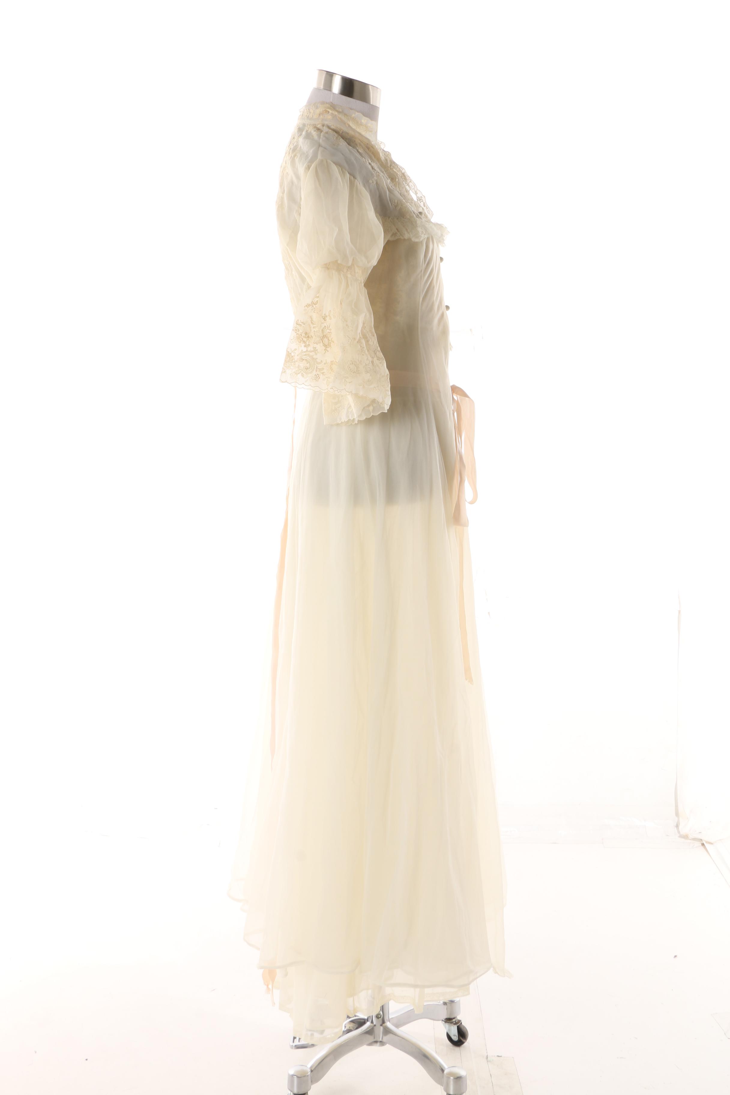 Women's 1950s Kickernick Restware Sheer Ivory Peignoir with Floral Embroidery