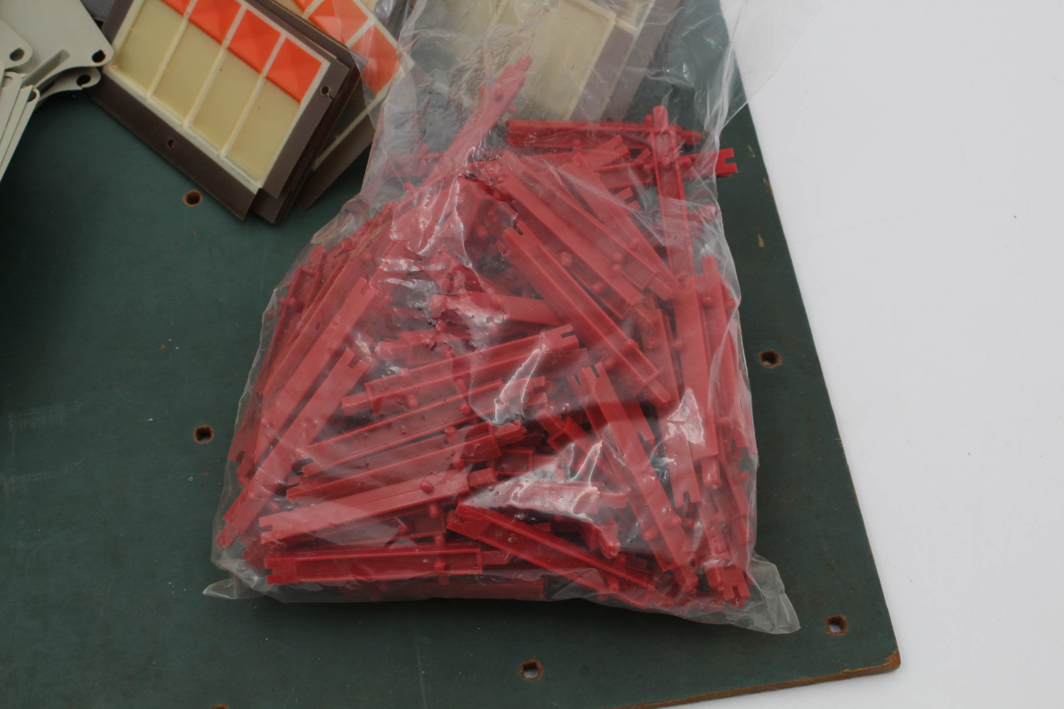 Vintage 1958 Kenner "Girder and Panel Building Set"